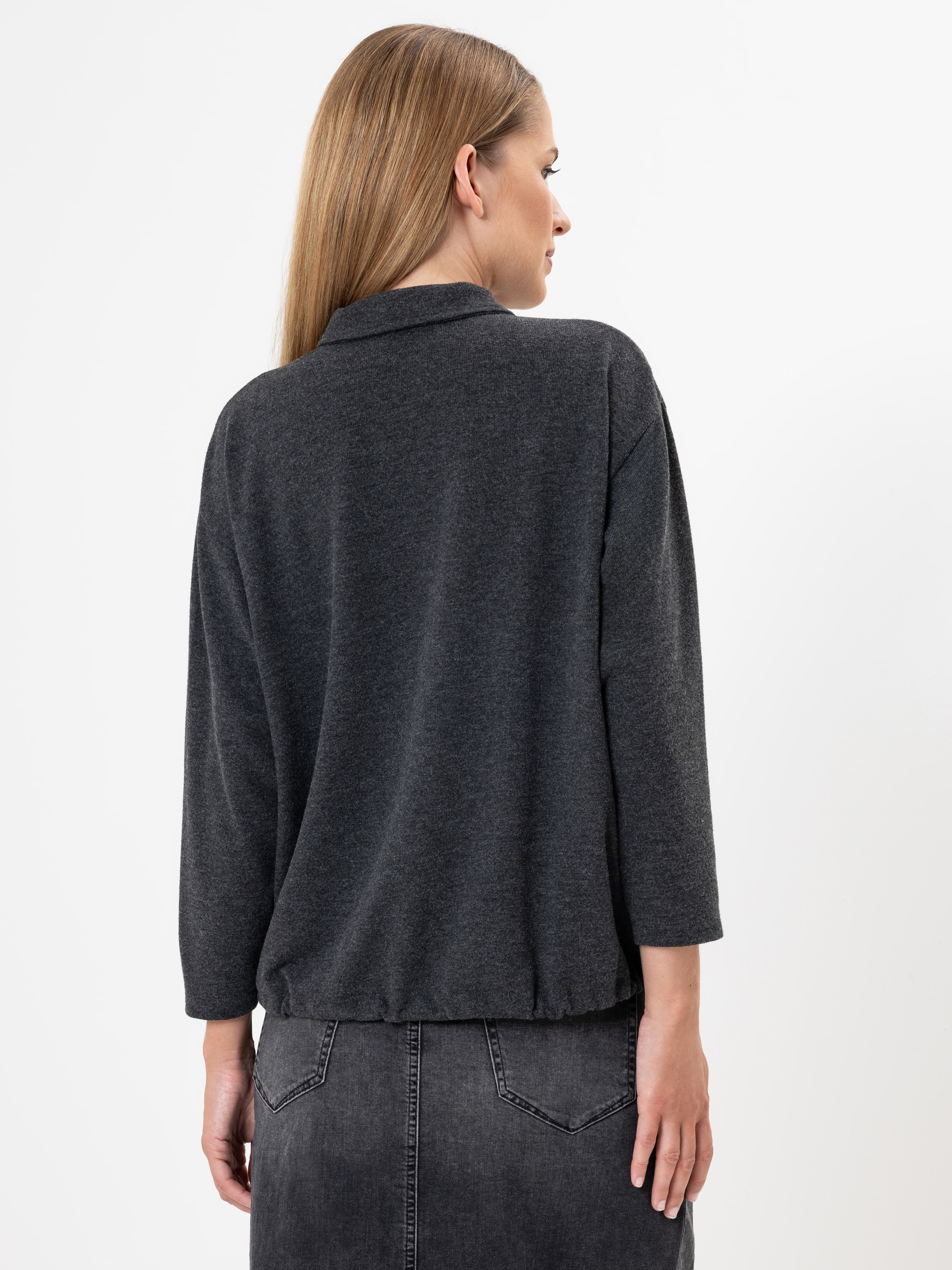 Modell Sachi Hemdbluse aus Fleece Jersey