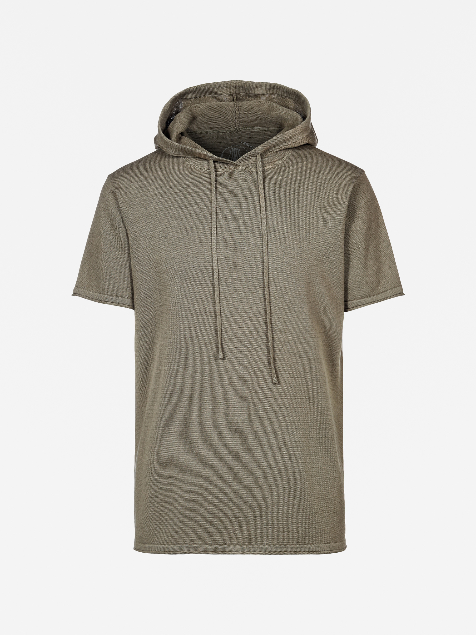 Modell Til Kurzarm Hoodie aus Baumwolle