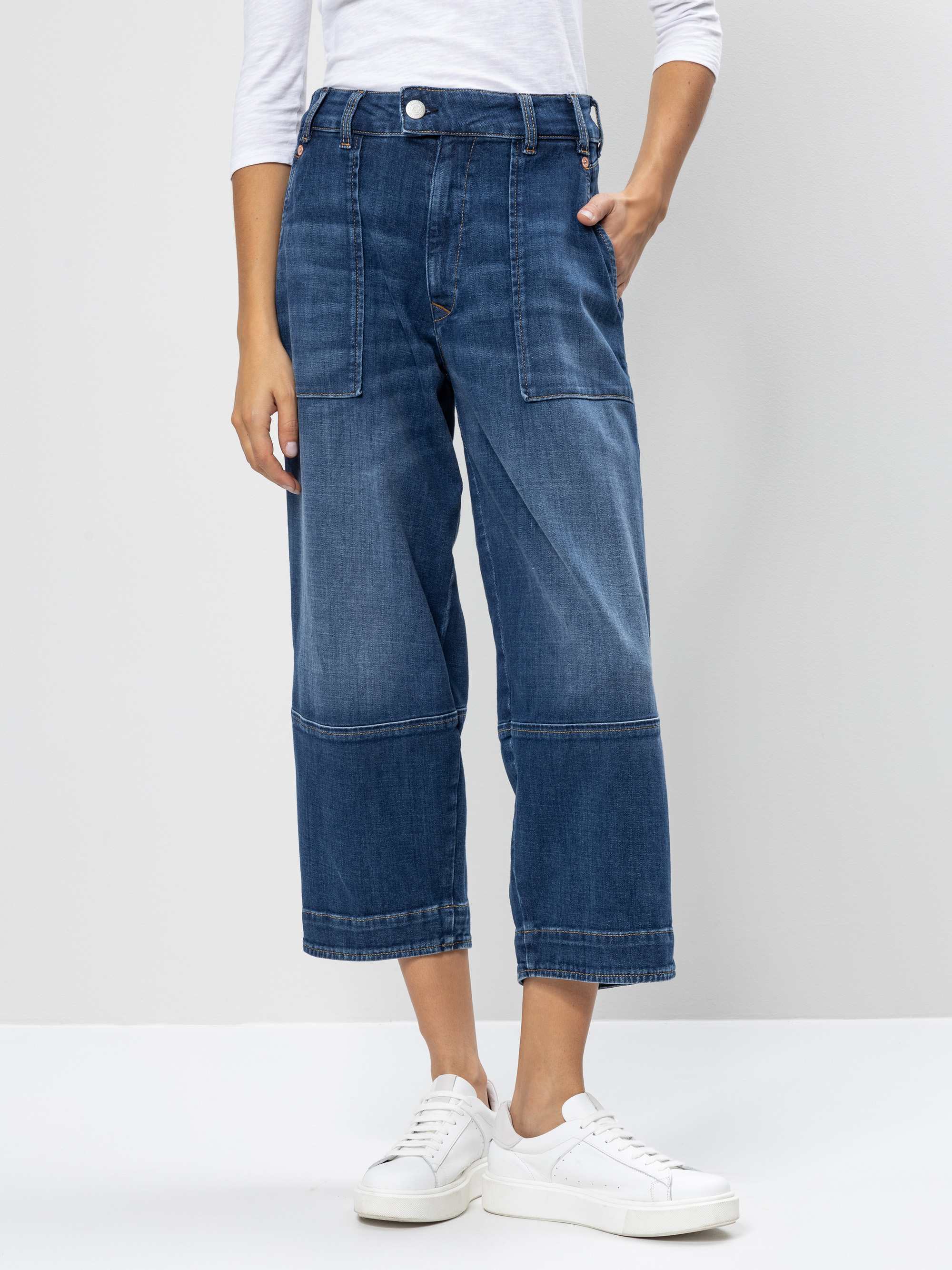 Modell Soul Jeans mit Cashmere Touch und Bio-Baumwolle