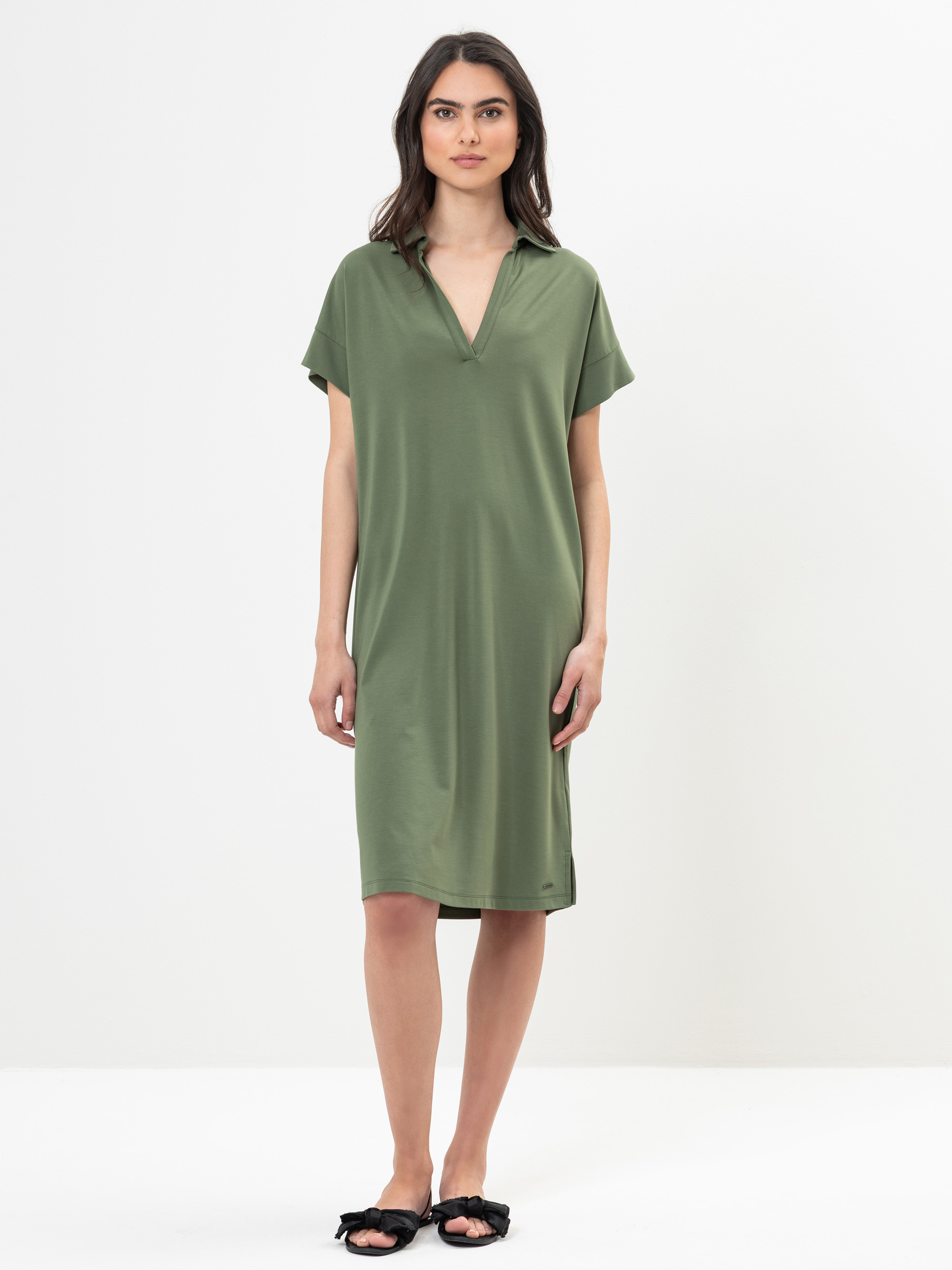 Modell Yaisa Jersey Hemdkleid