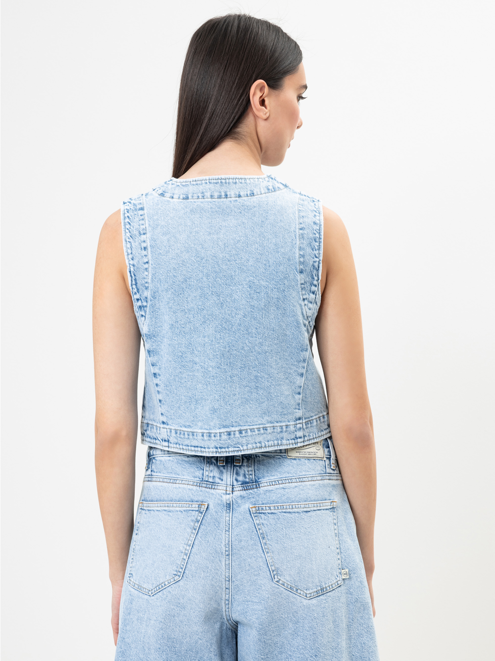 Modell Nula Jeansweste