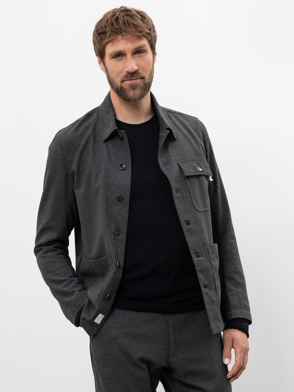 Modell Bunchy Hemdjacke aus Flannel