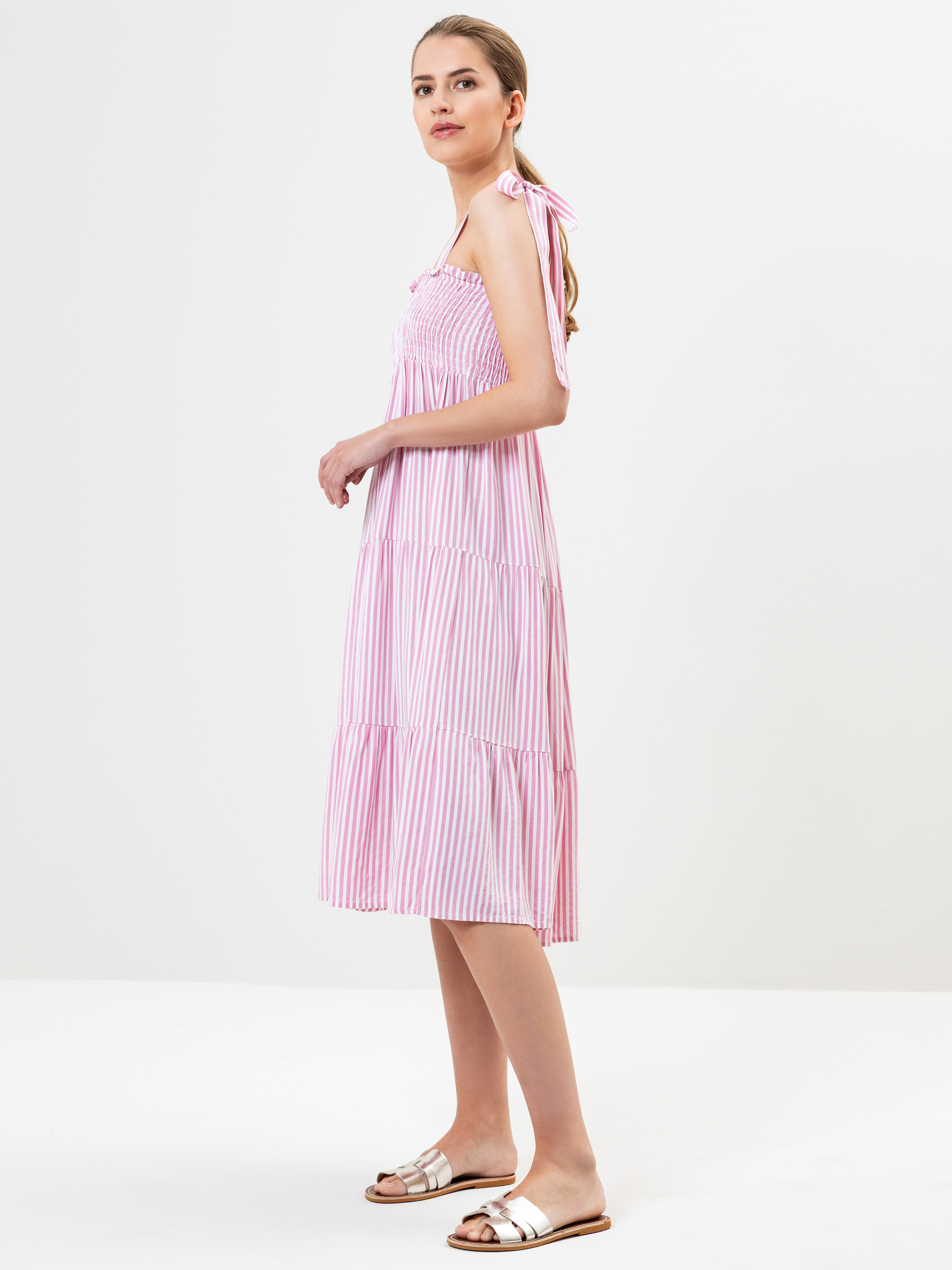 Modell Buena Trägerkleid