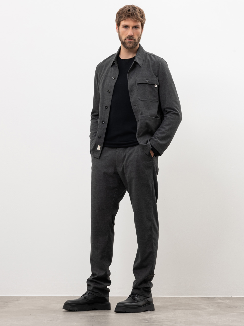 Modell Bunchy Hemdjacke aus Flannel