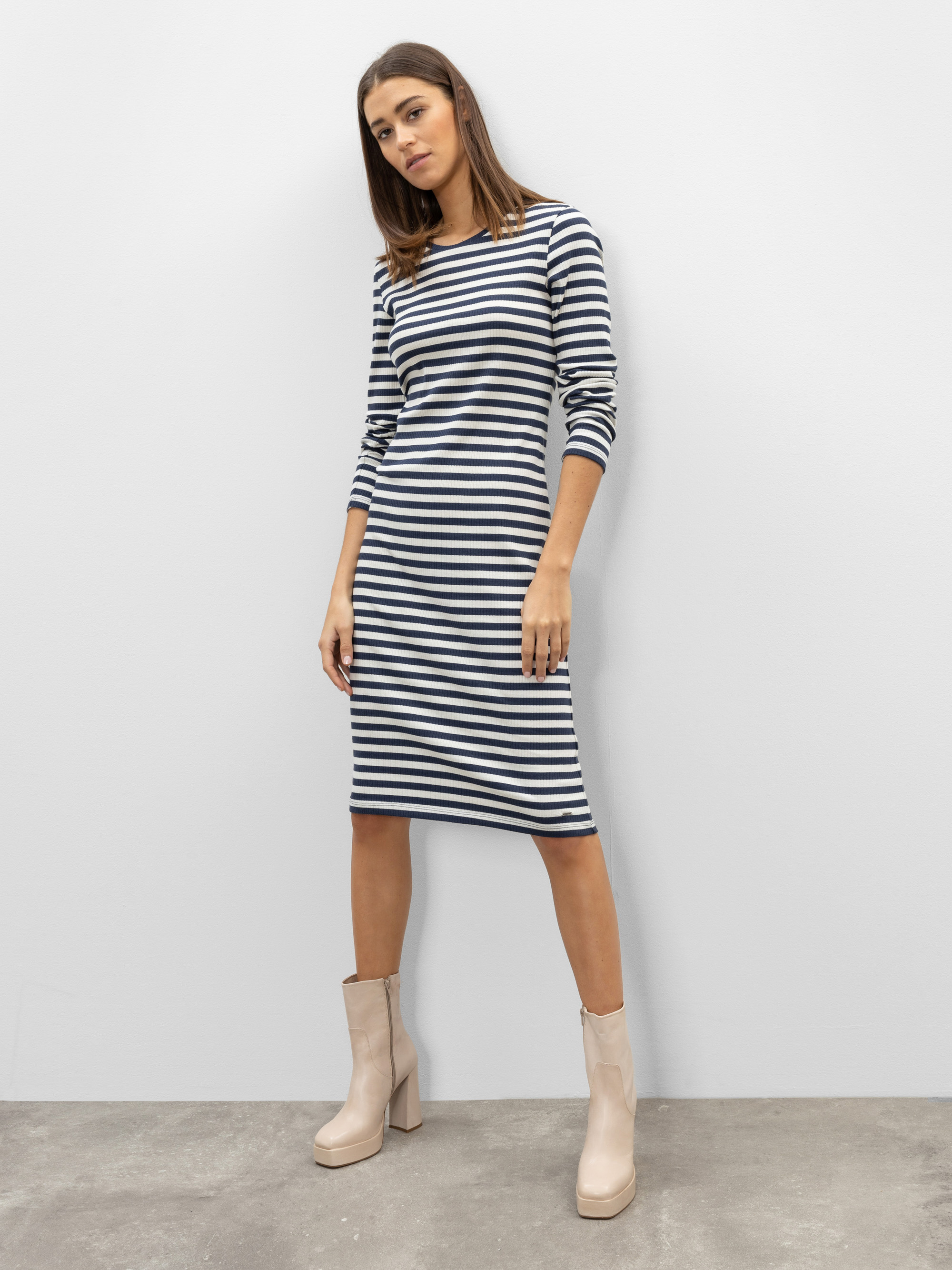 Modell Fein Jerseykleid