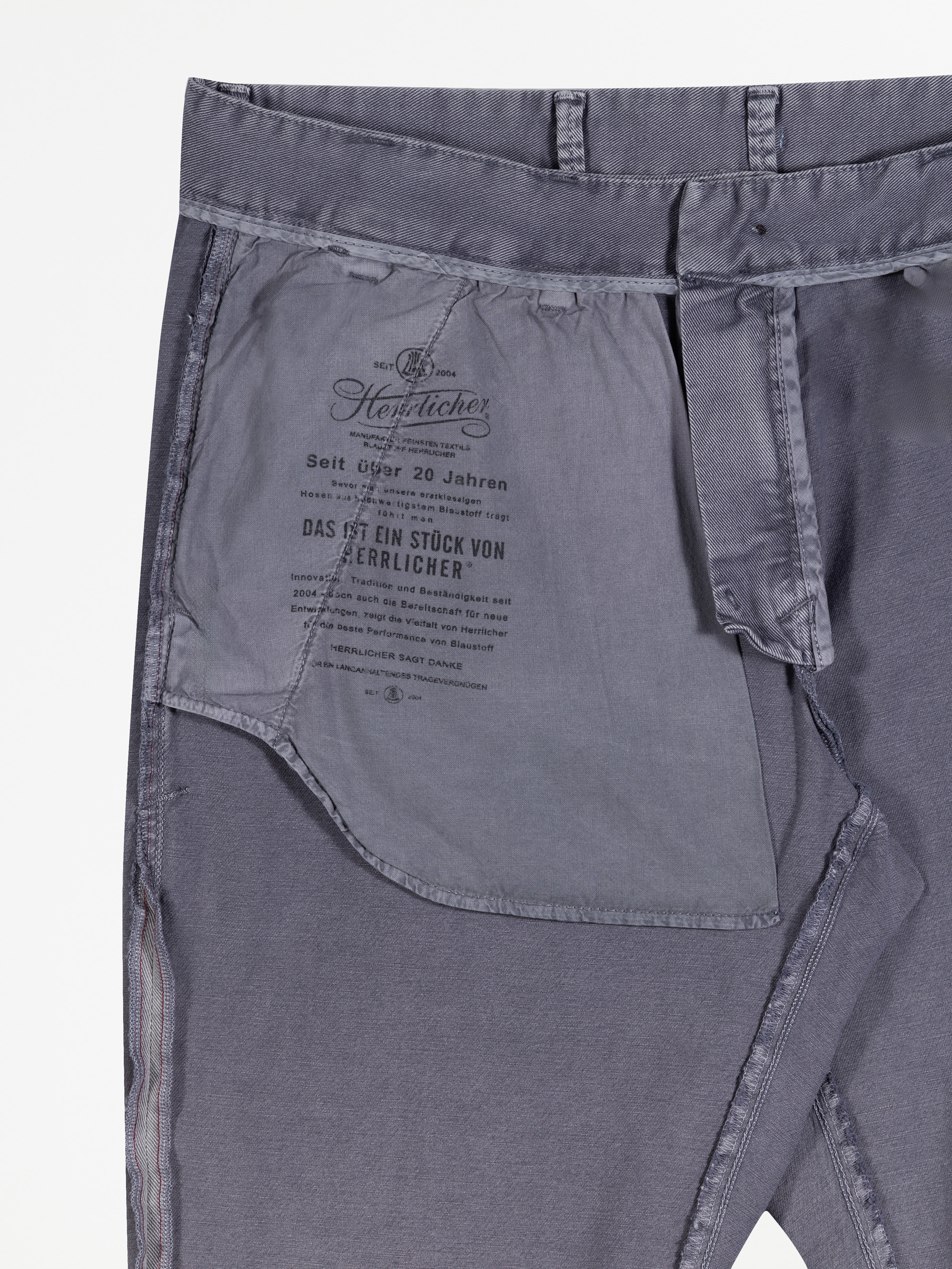 Modell Iver Chinohose mit Bio-Baumwolle