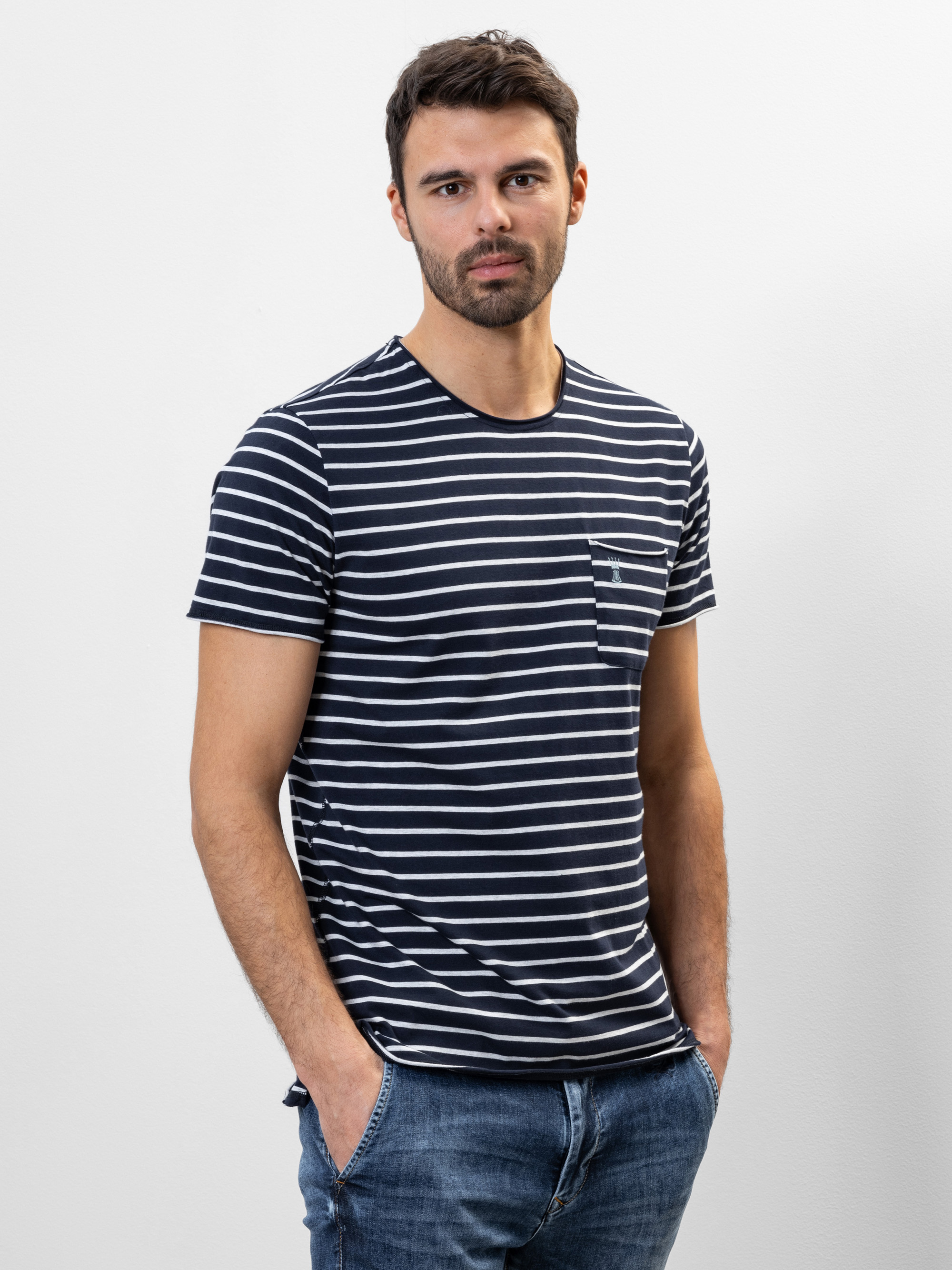 Modell Ronny T-Shirt gestreift