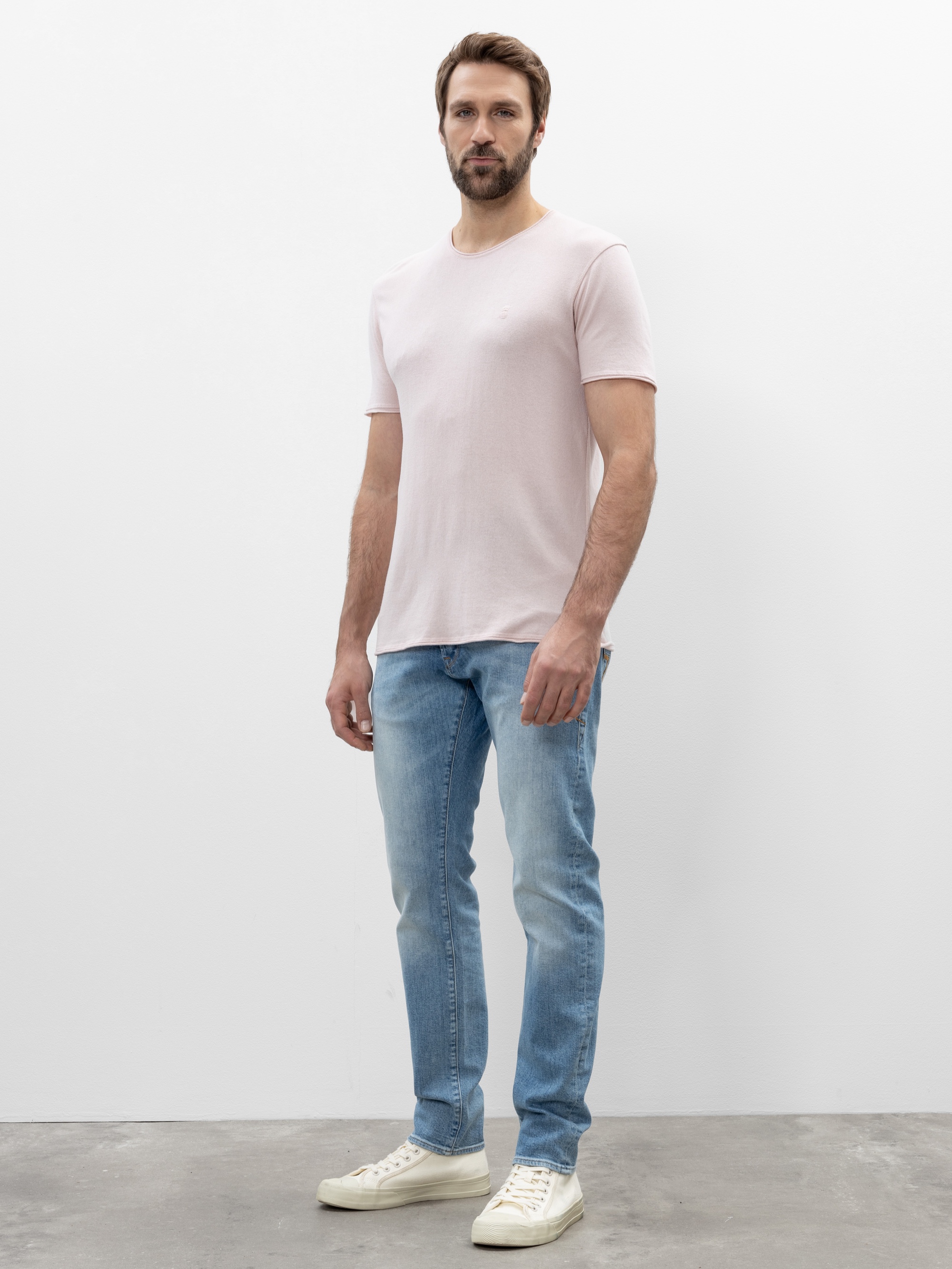 Modell  Til Kurzarm Pullover