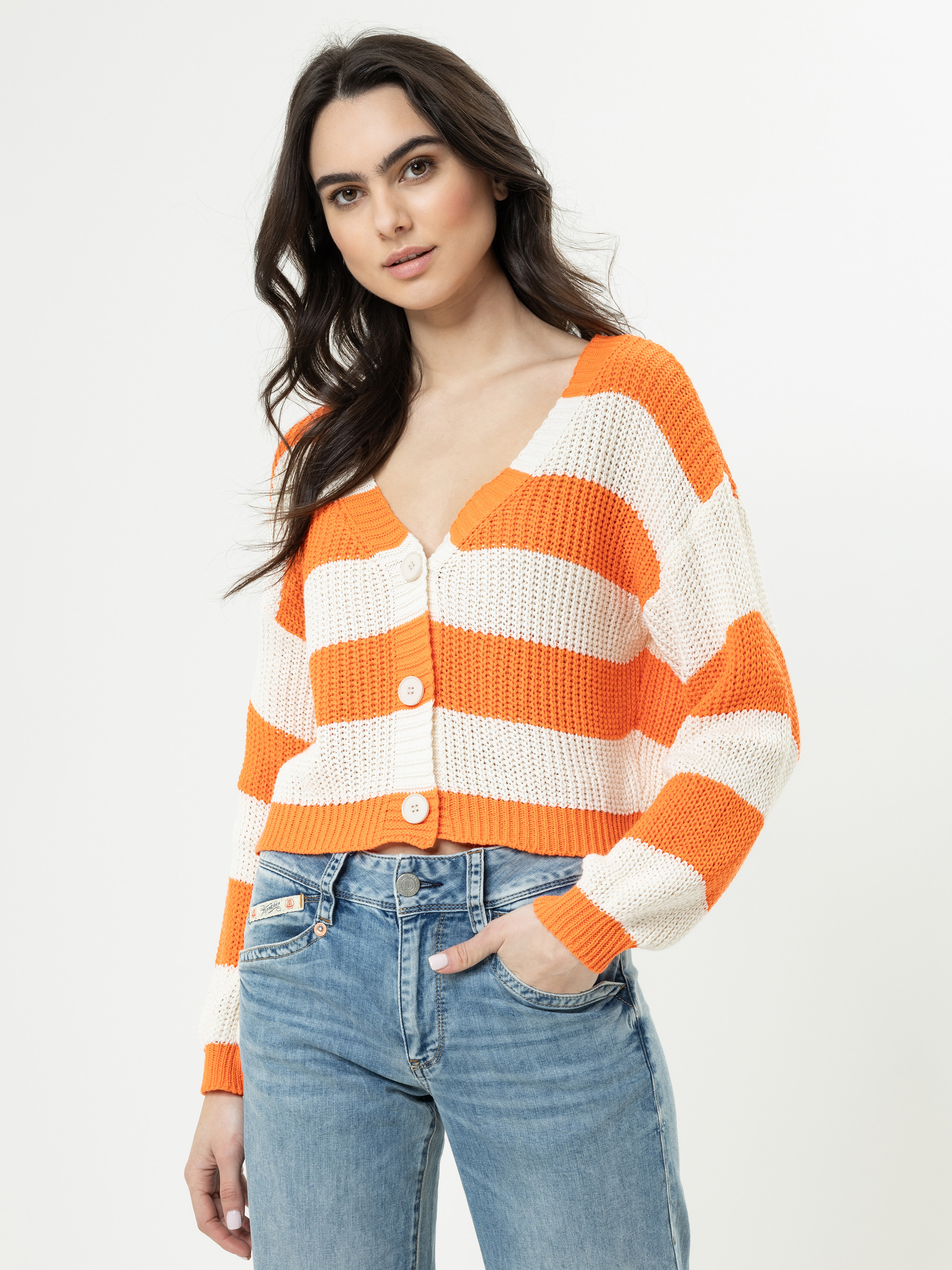 Modell Louise Grobstrick Pullover