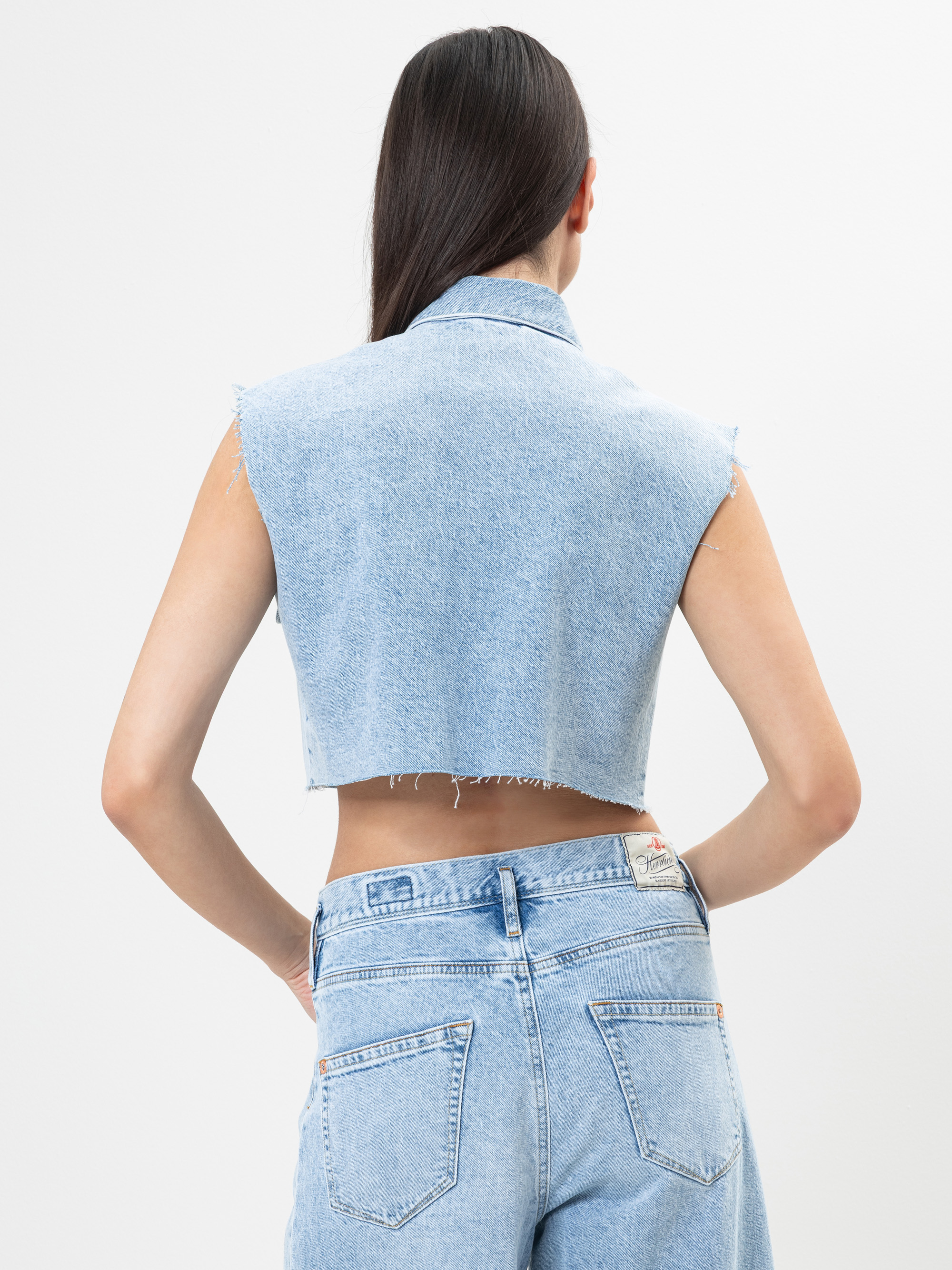 Modell  Laurine Jeansweste