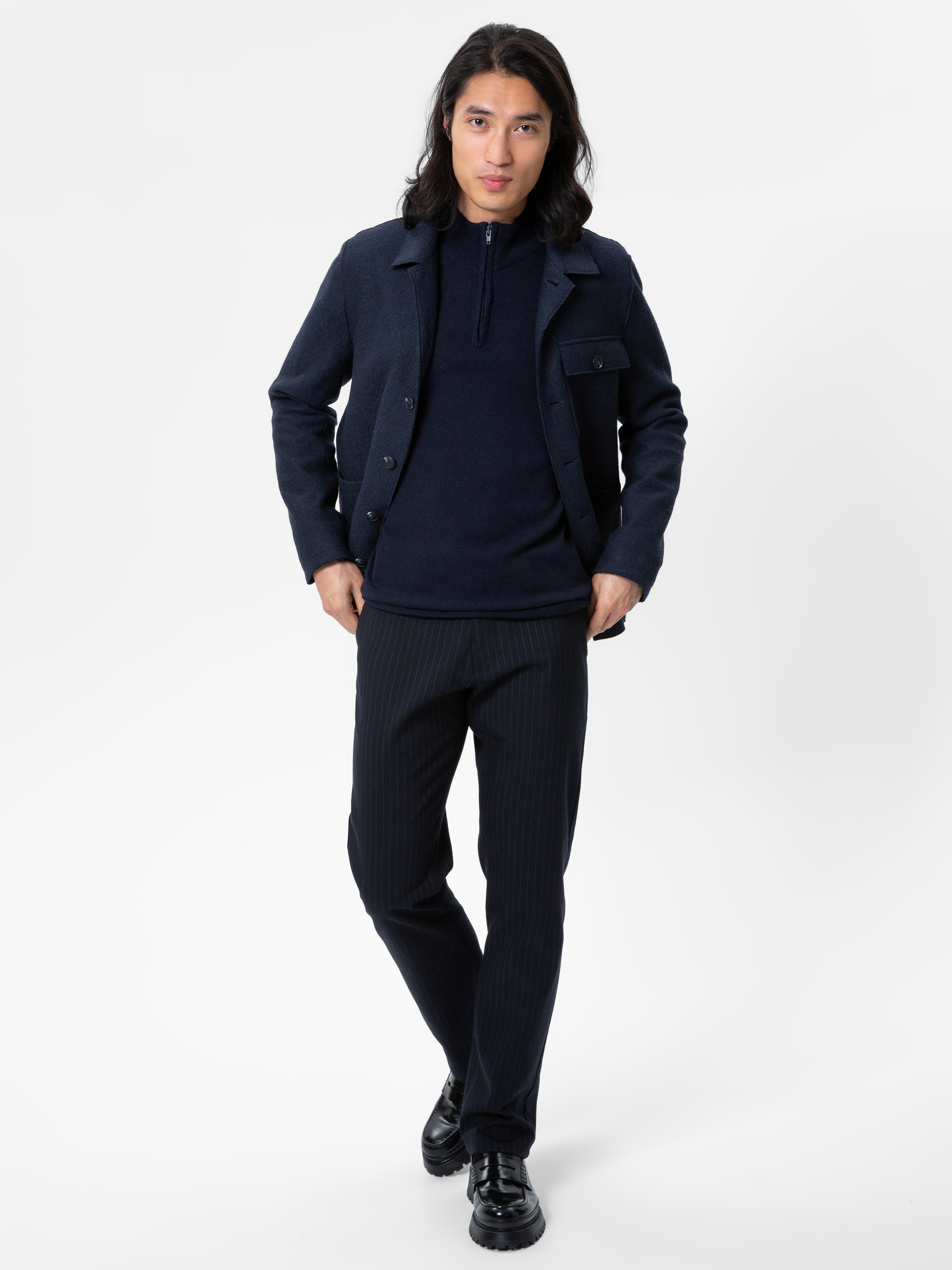 Modell Bunchy Hemdjacke aus Wollqualität