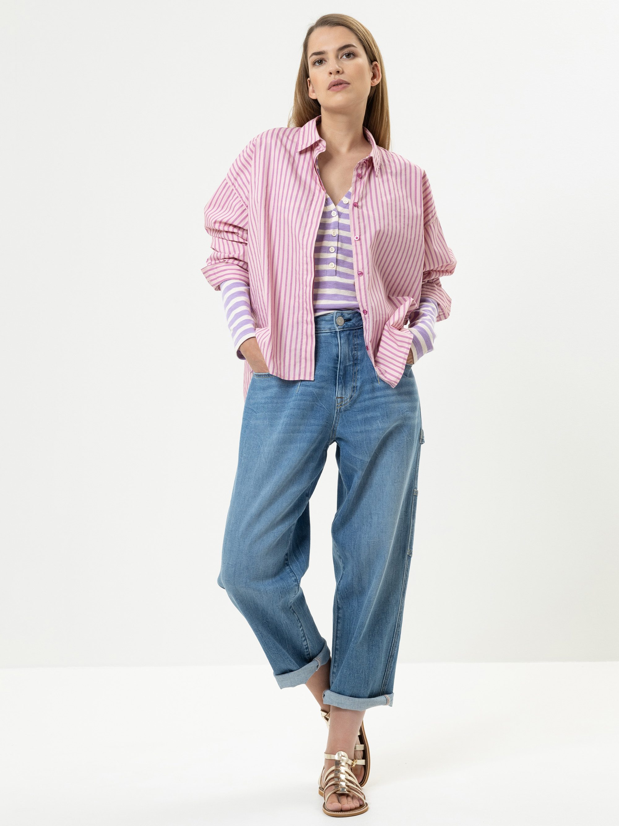 Modell Eva Lina Hemdbluse