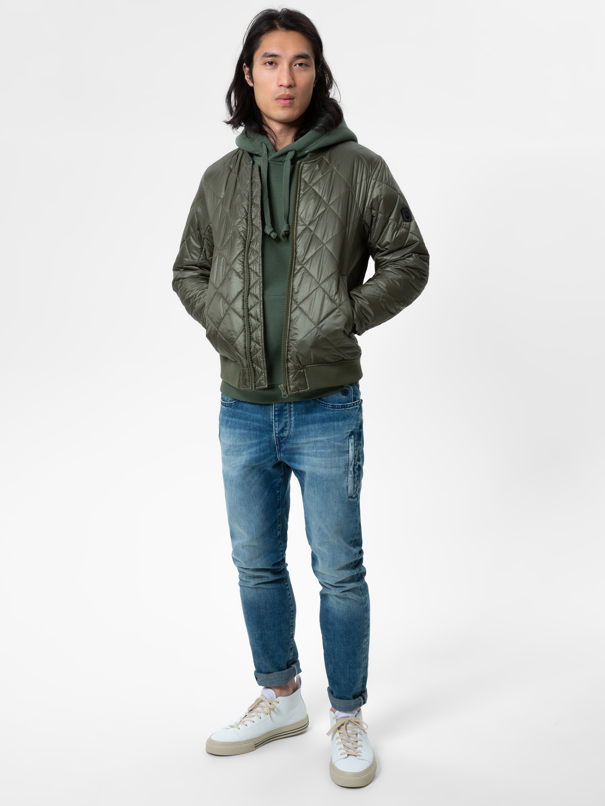 Modell Seal Steppjacke aus recyceltem Nylon