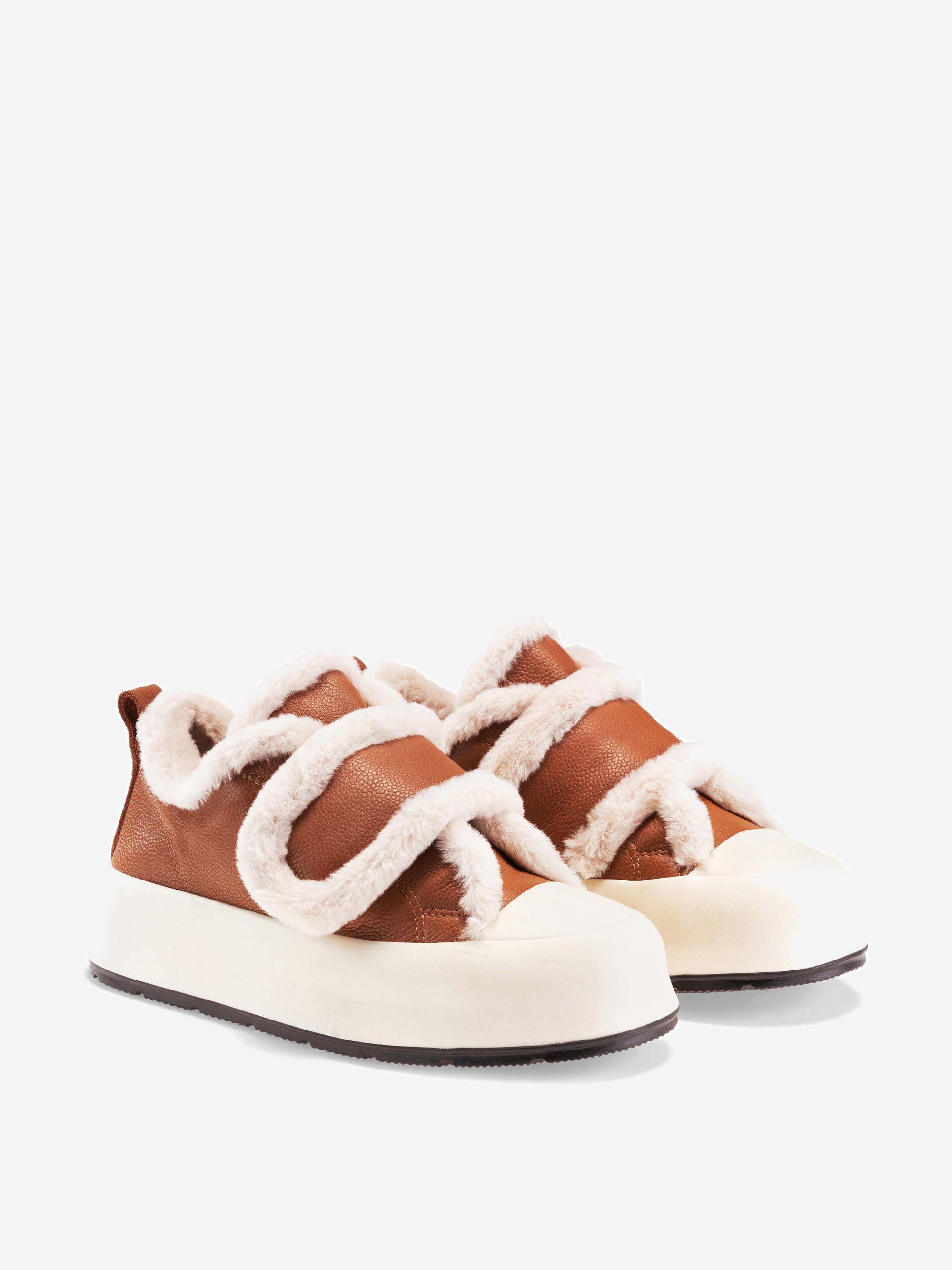 Modell THE PLUSH Ledersneaker