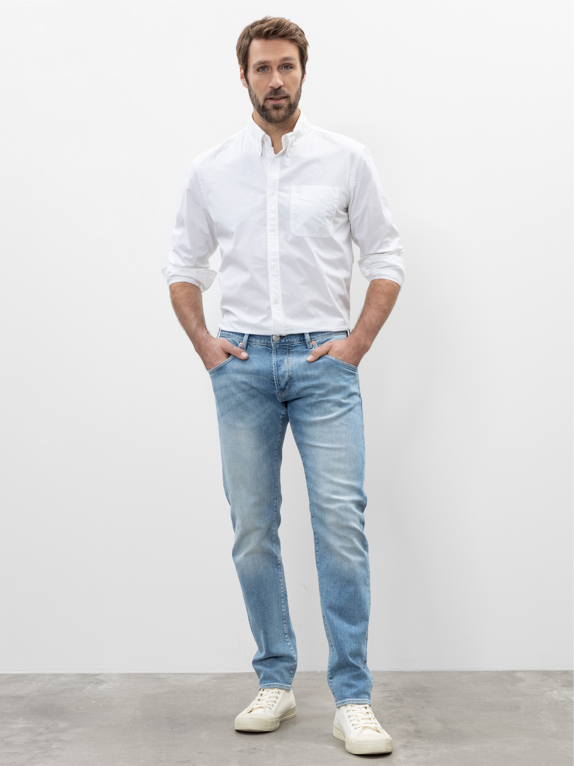 Modell Trade Jeans aus Bio-Baumwolle