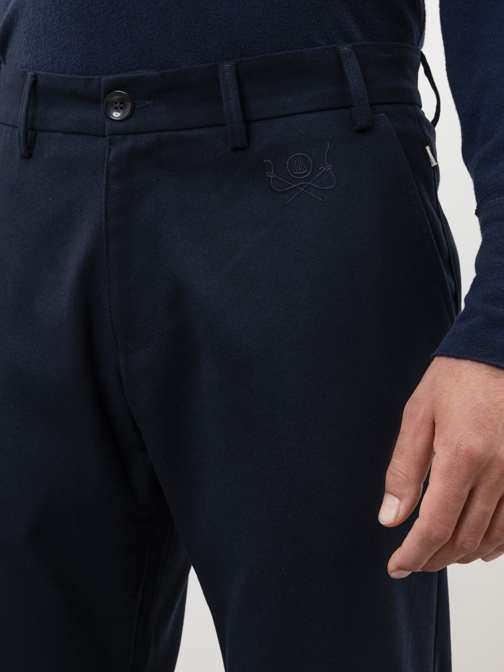 Modell  Iver Chinohose aus Flanell