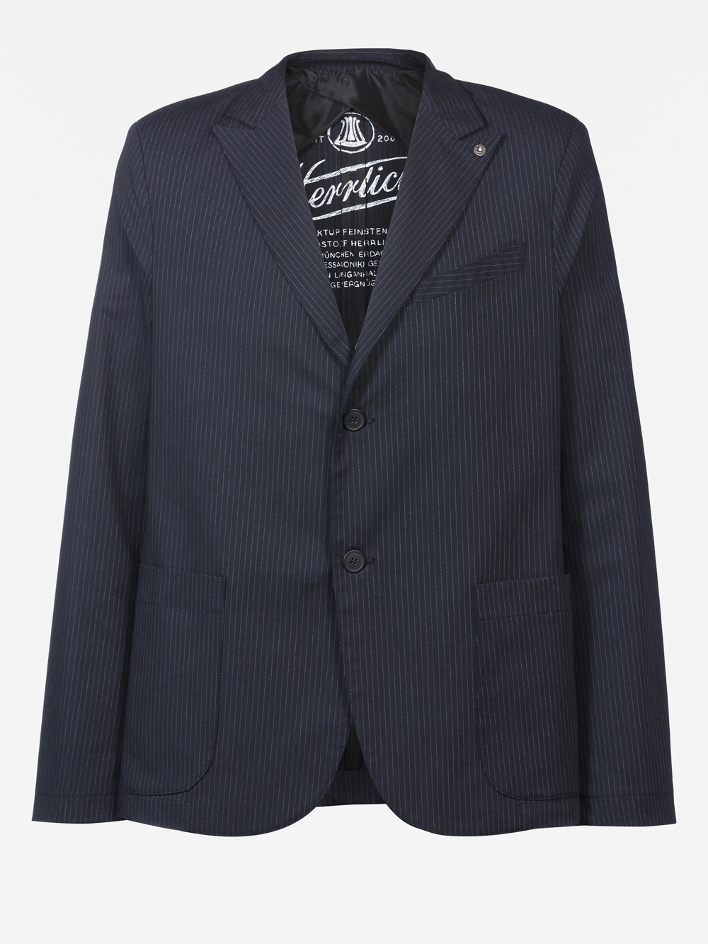 Modell Mark Sakko mit Nadelstreifen