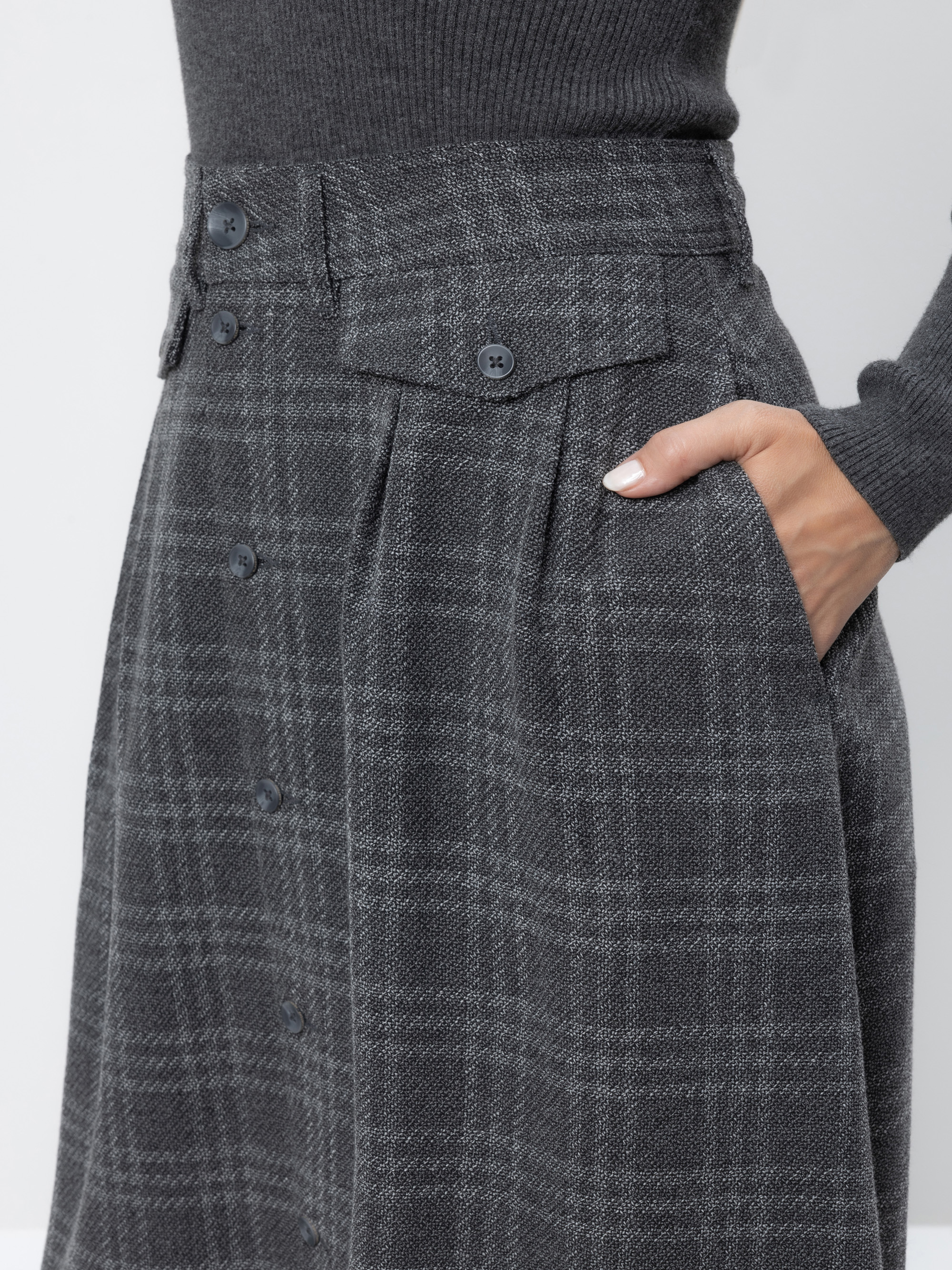 Modell Peony Button Down Rock