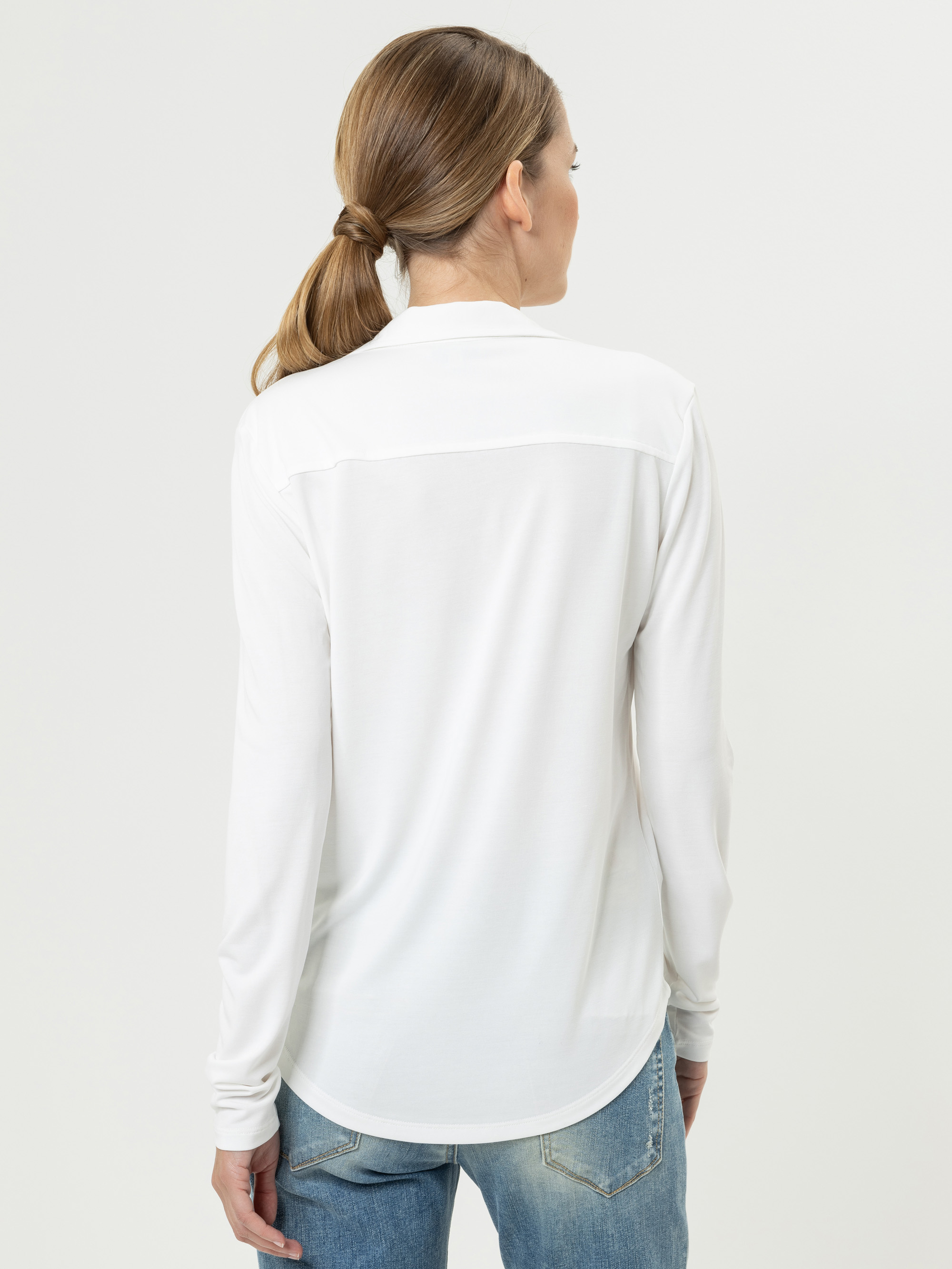 Modell Derya Bluse aus Modal