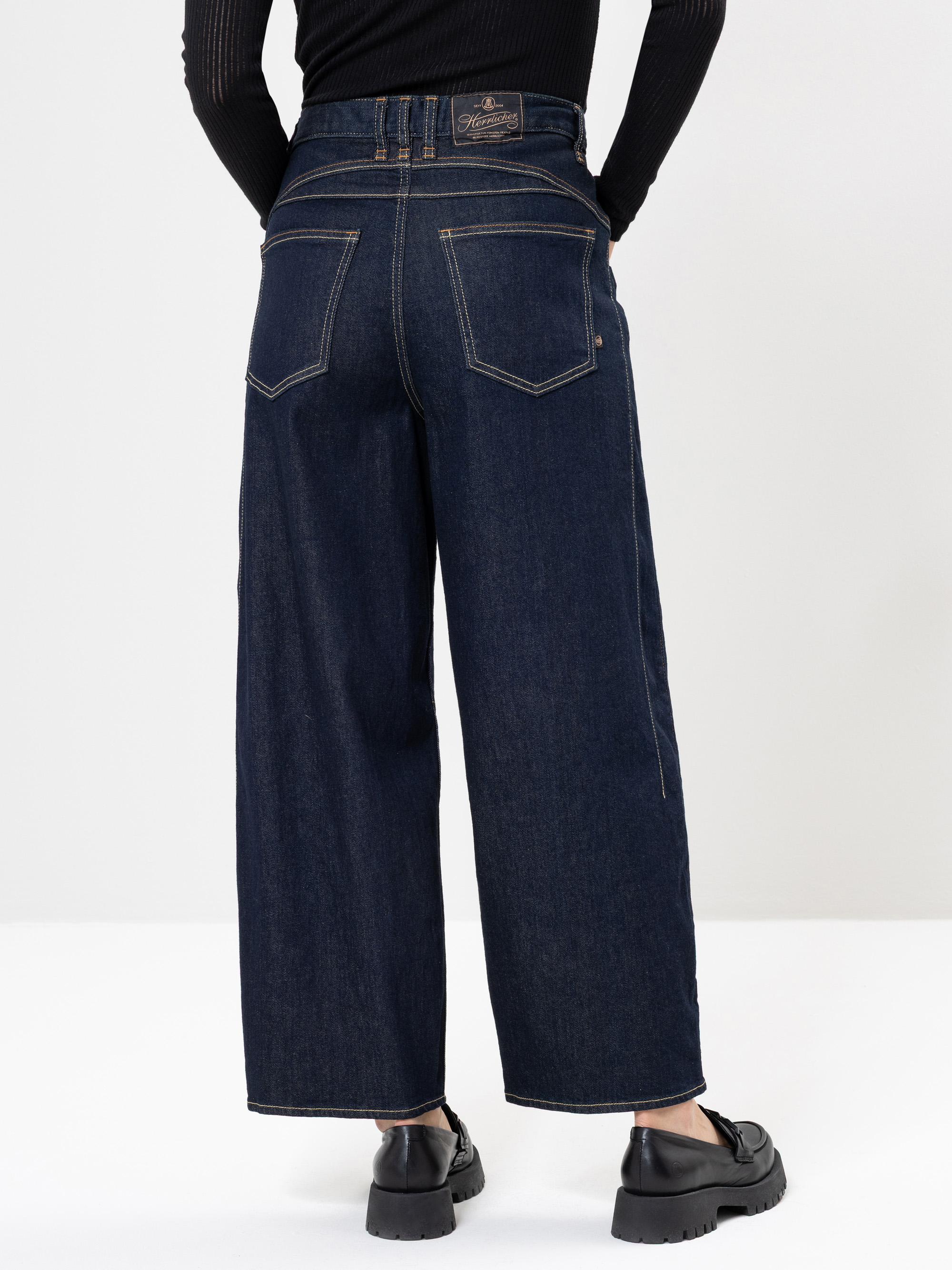 Modell Barrow Jeans