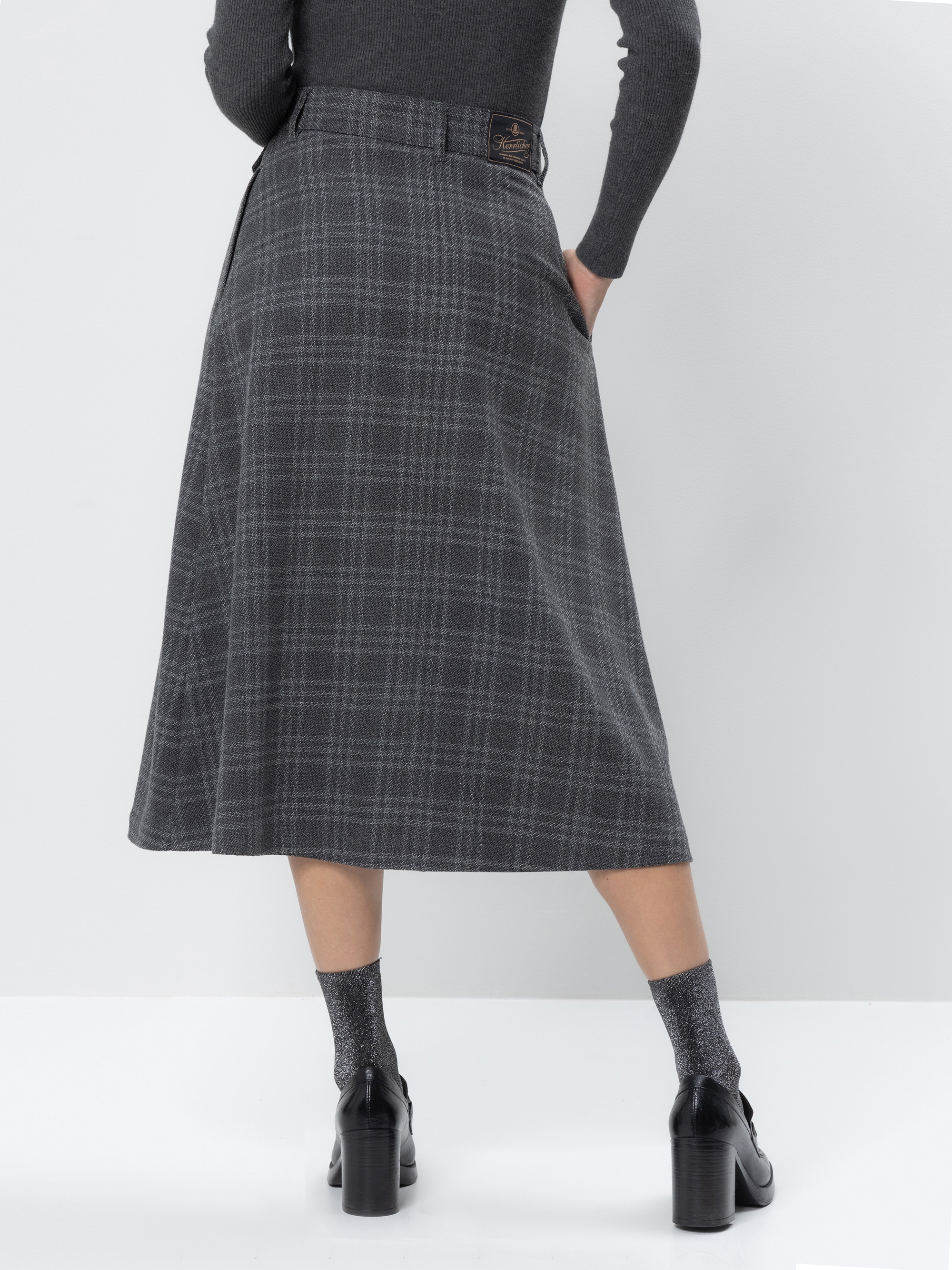 Modell Peony Button Down Rock