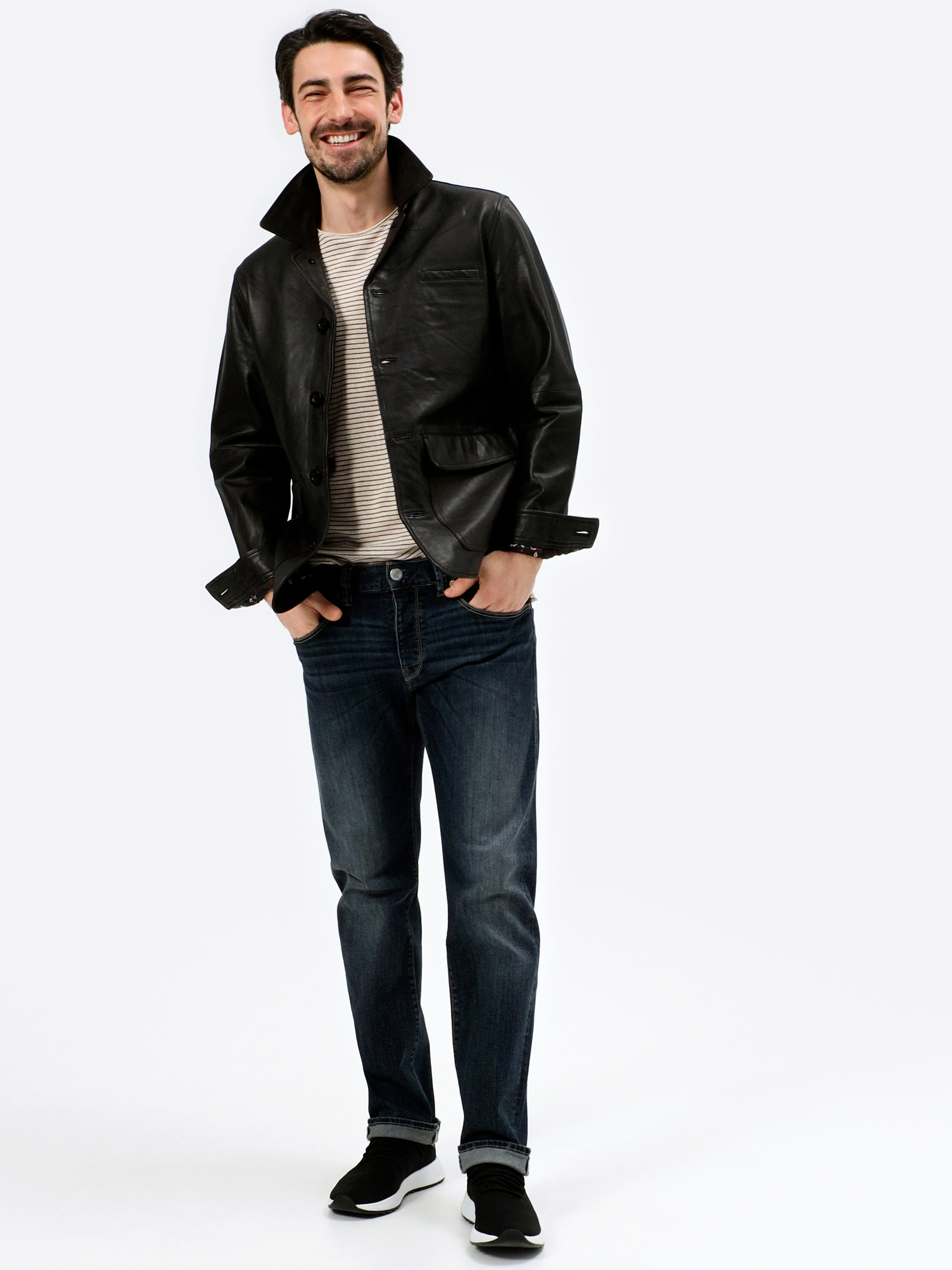 Modell  Leroy Lederjacke