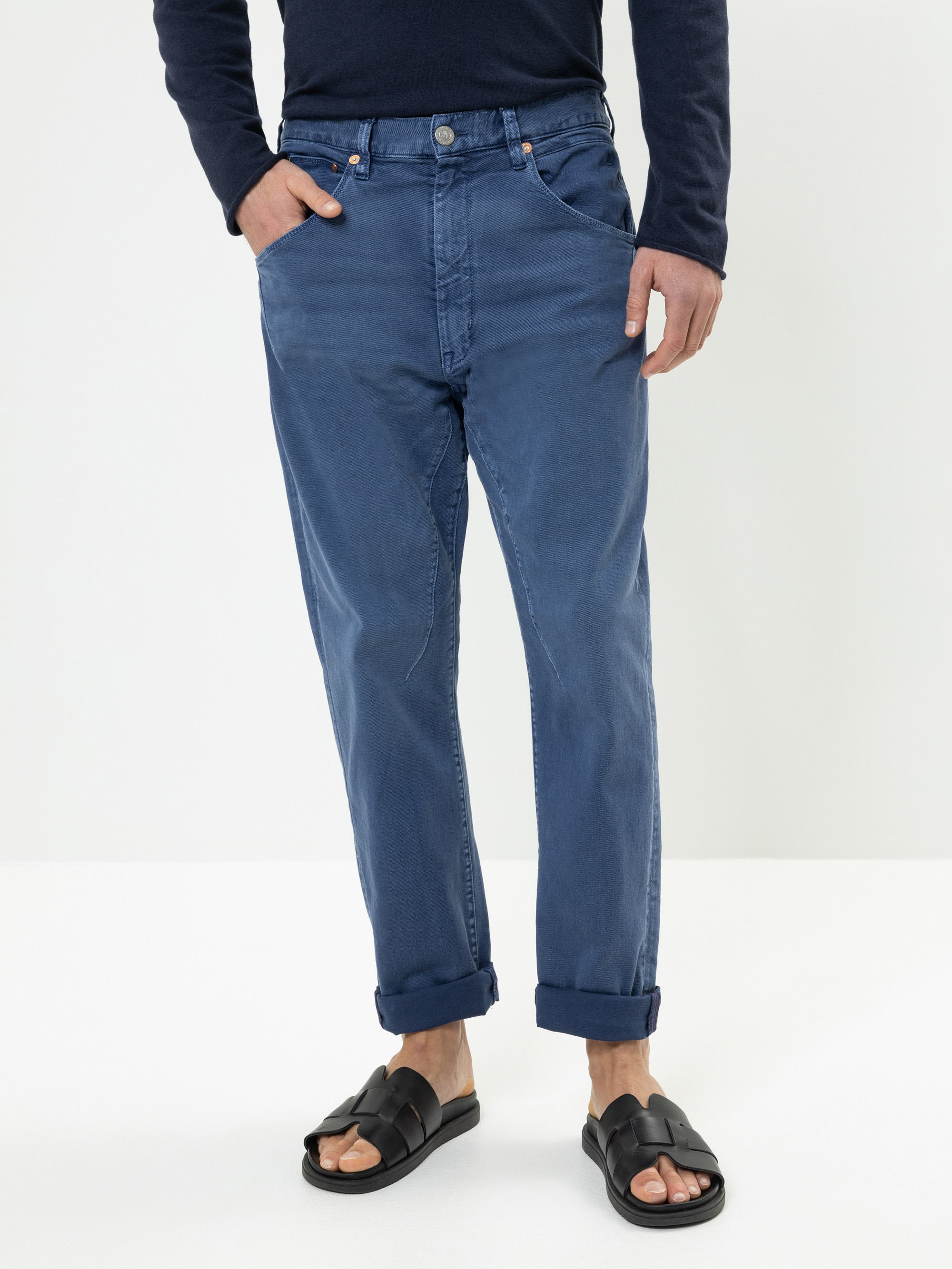 Modell Camper Hose mit Bio-Baumwolle