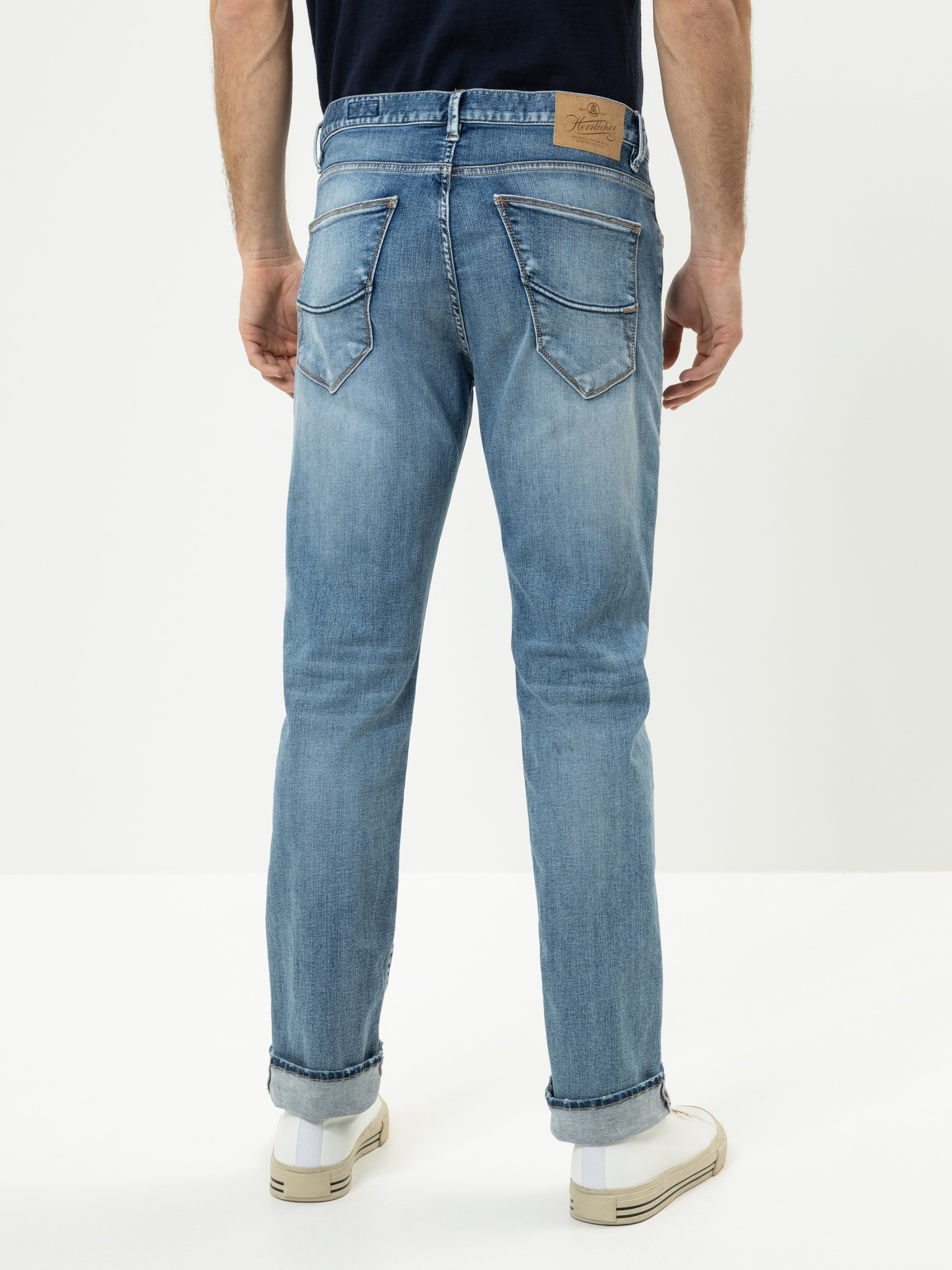 Modell Tyler Straight Jeans aus Bio-Baumwolle