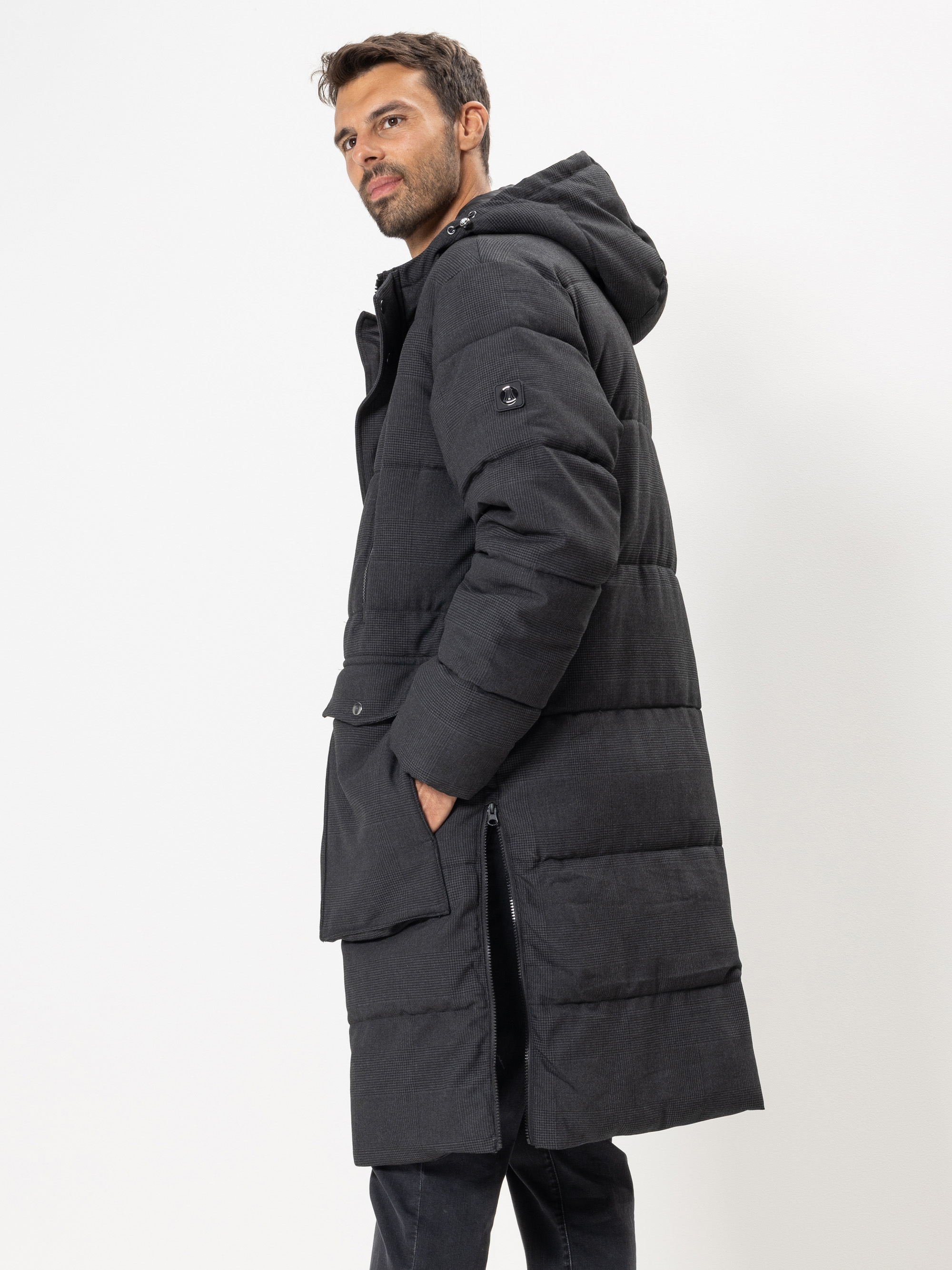 Modell Lutzifer Steppmantel