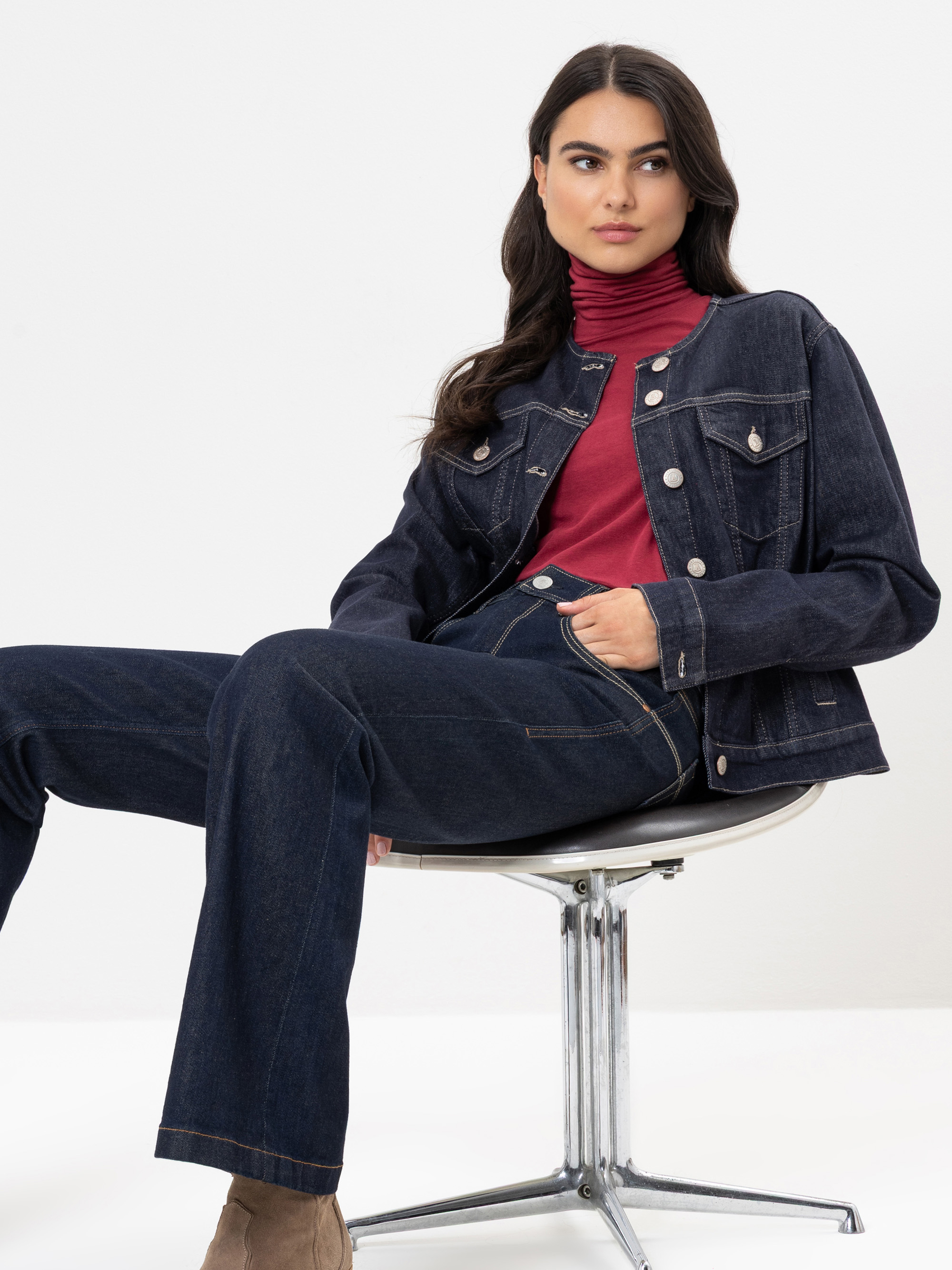 Modell Hannelore Jeansjacke ohne Kragen