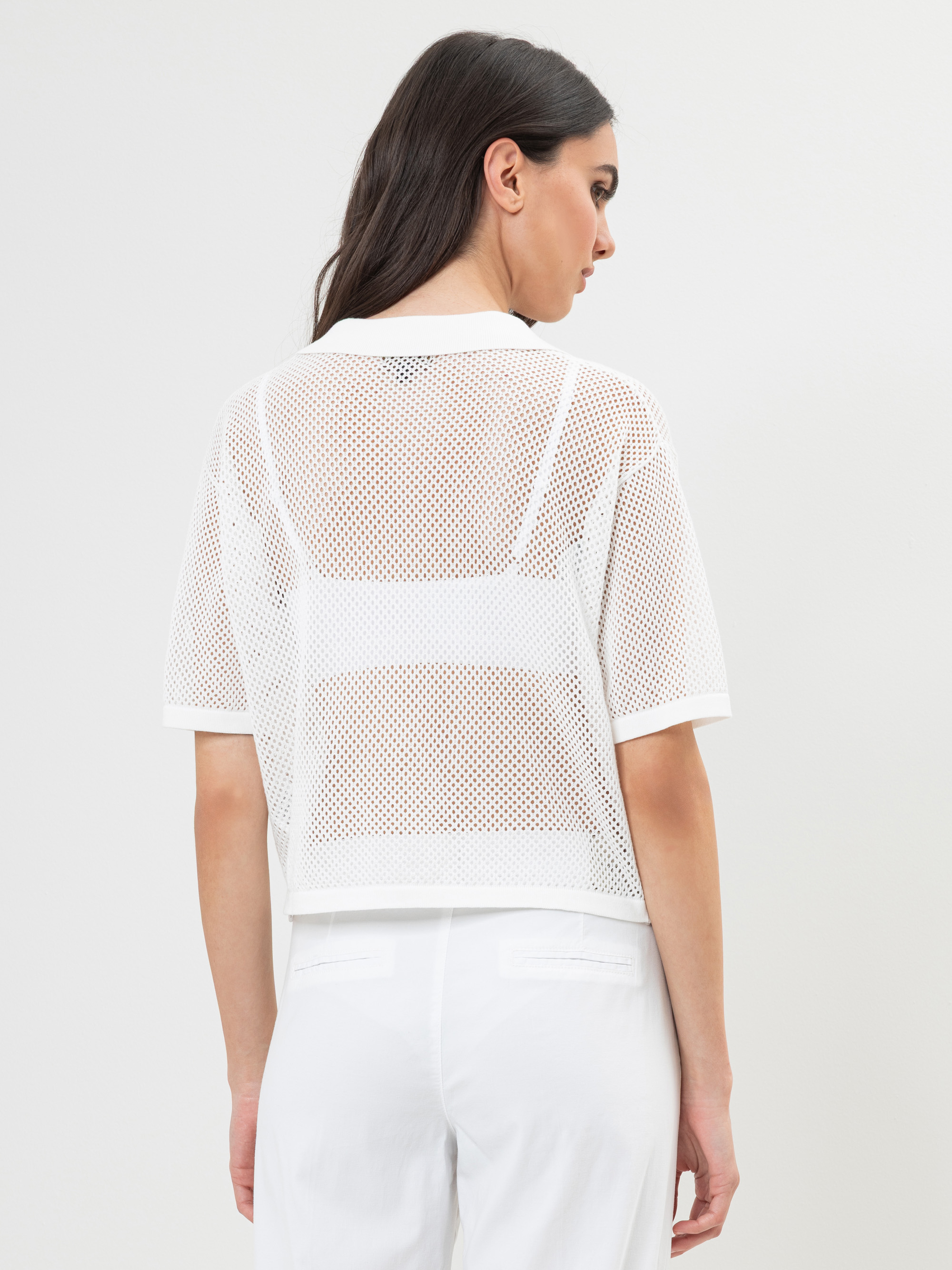 Modell Anna Maria Lochstrick Pullover