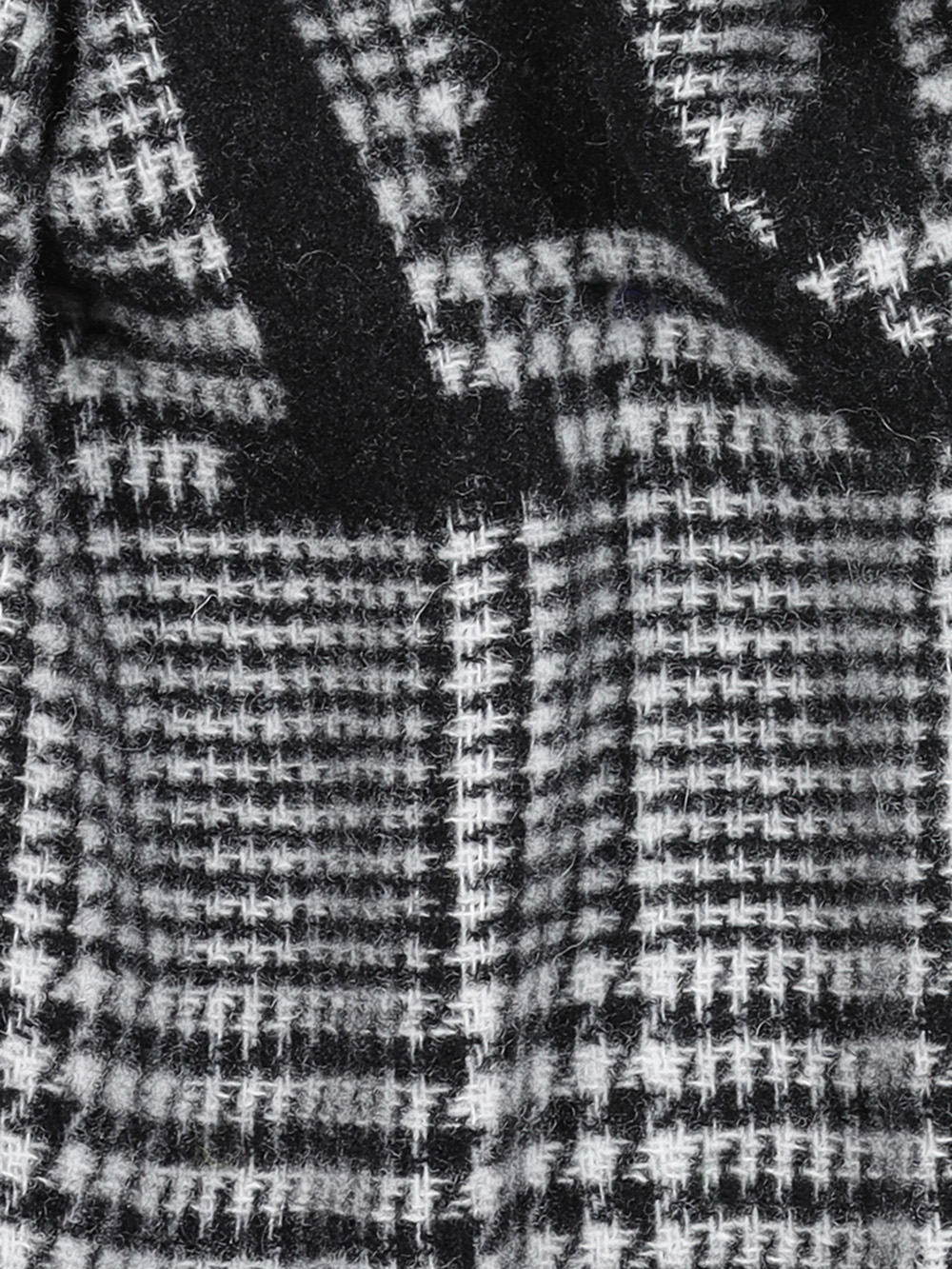 Modell Jesse Schal kariert