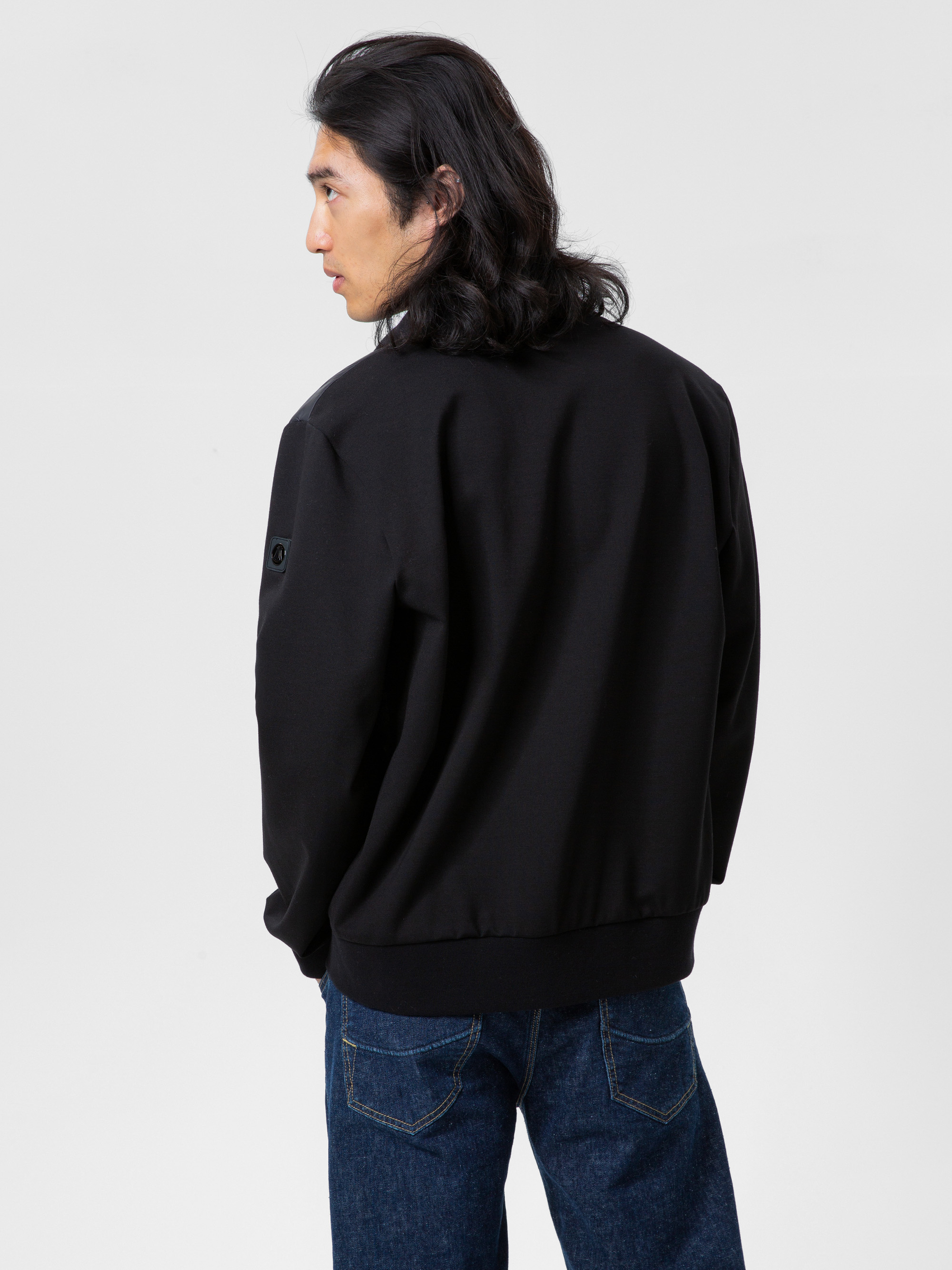 Modell Luis Steppjacke mit Sweatshirt-Ärmeln