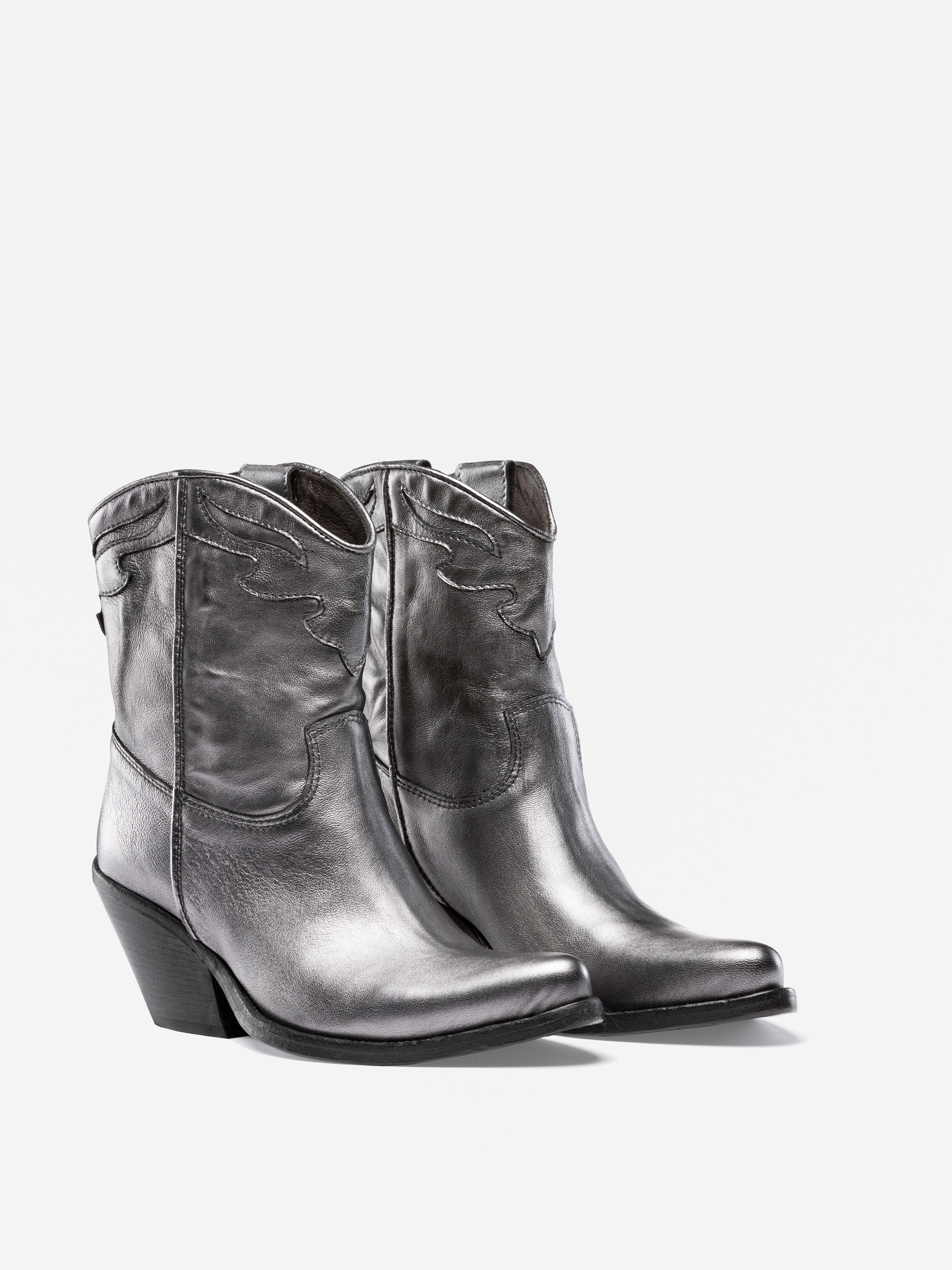 Modell The Snap Pea Westernboots mit Zierstepp