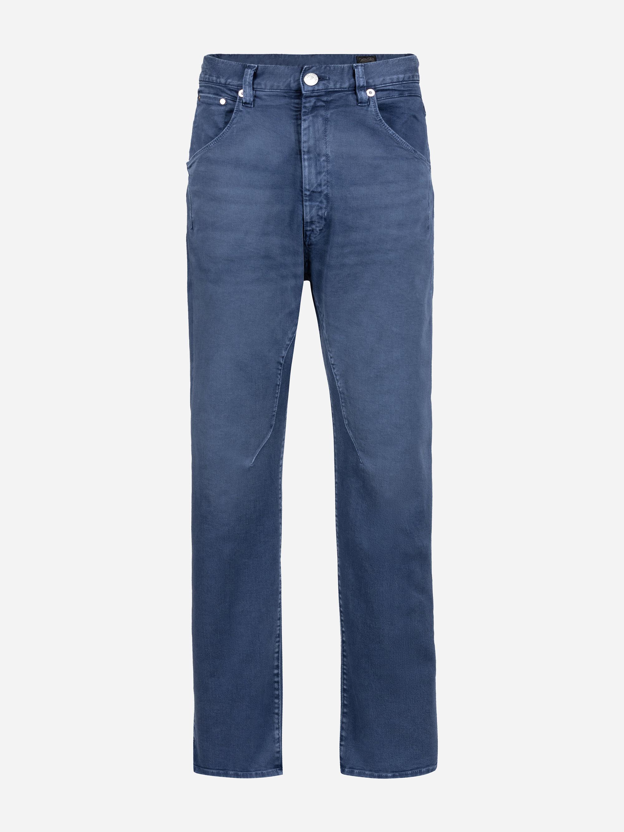 Modell Camper Hose mit Bio-Baumwolle