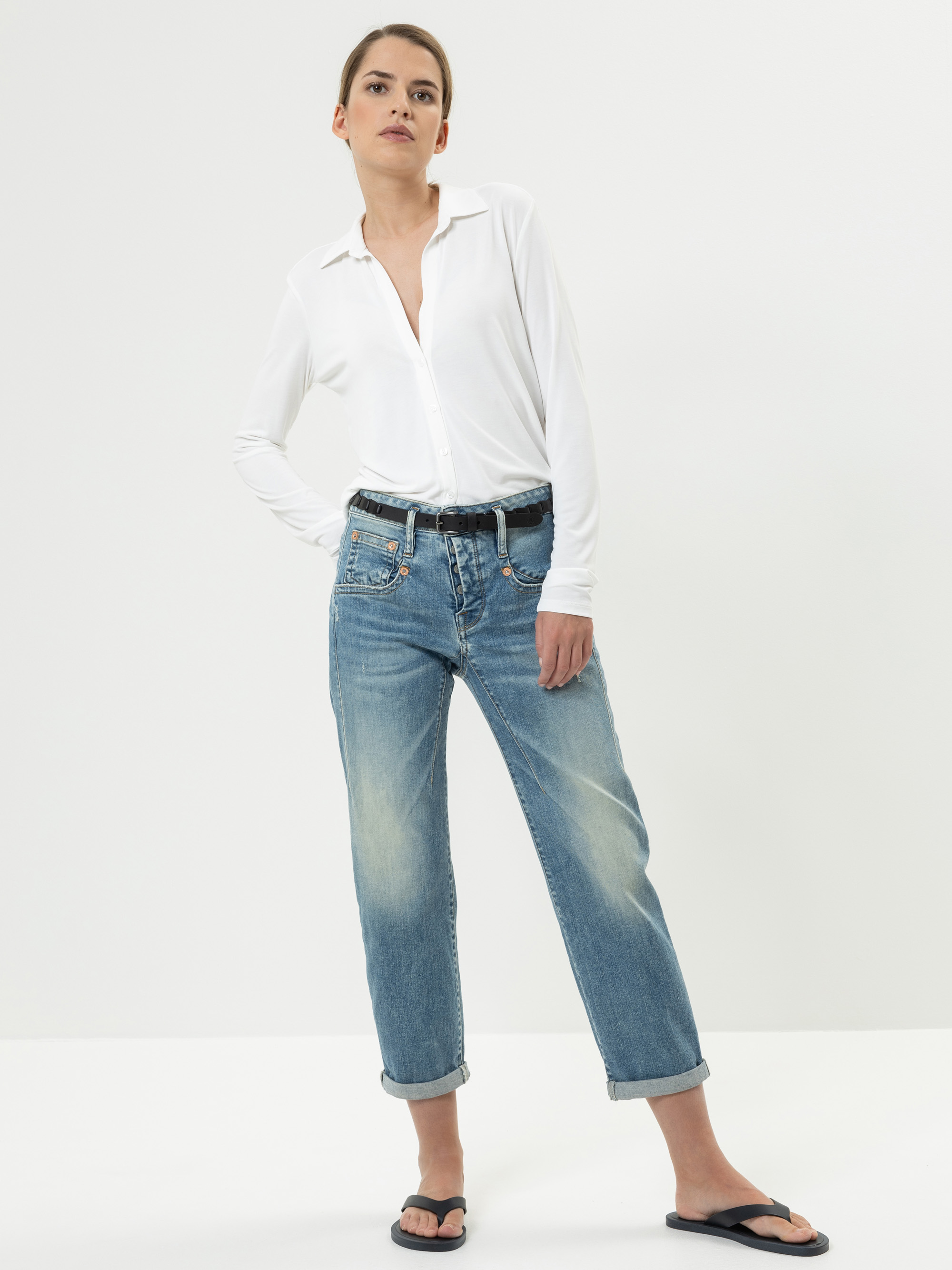 Modell Derya Bluse aus Modal