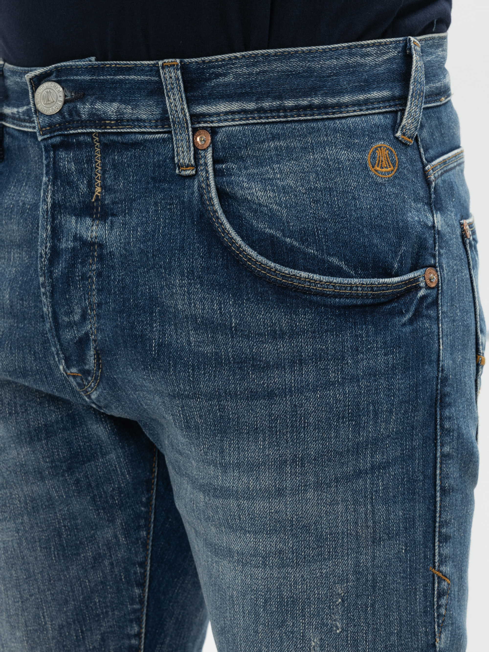 Modell Trade Slim Jeans aus Bio-Baumwolle