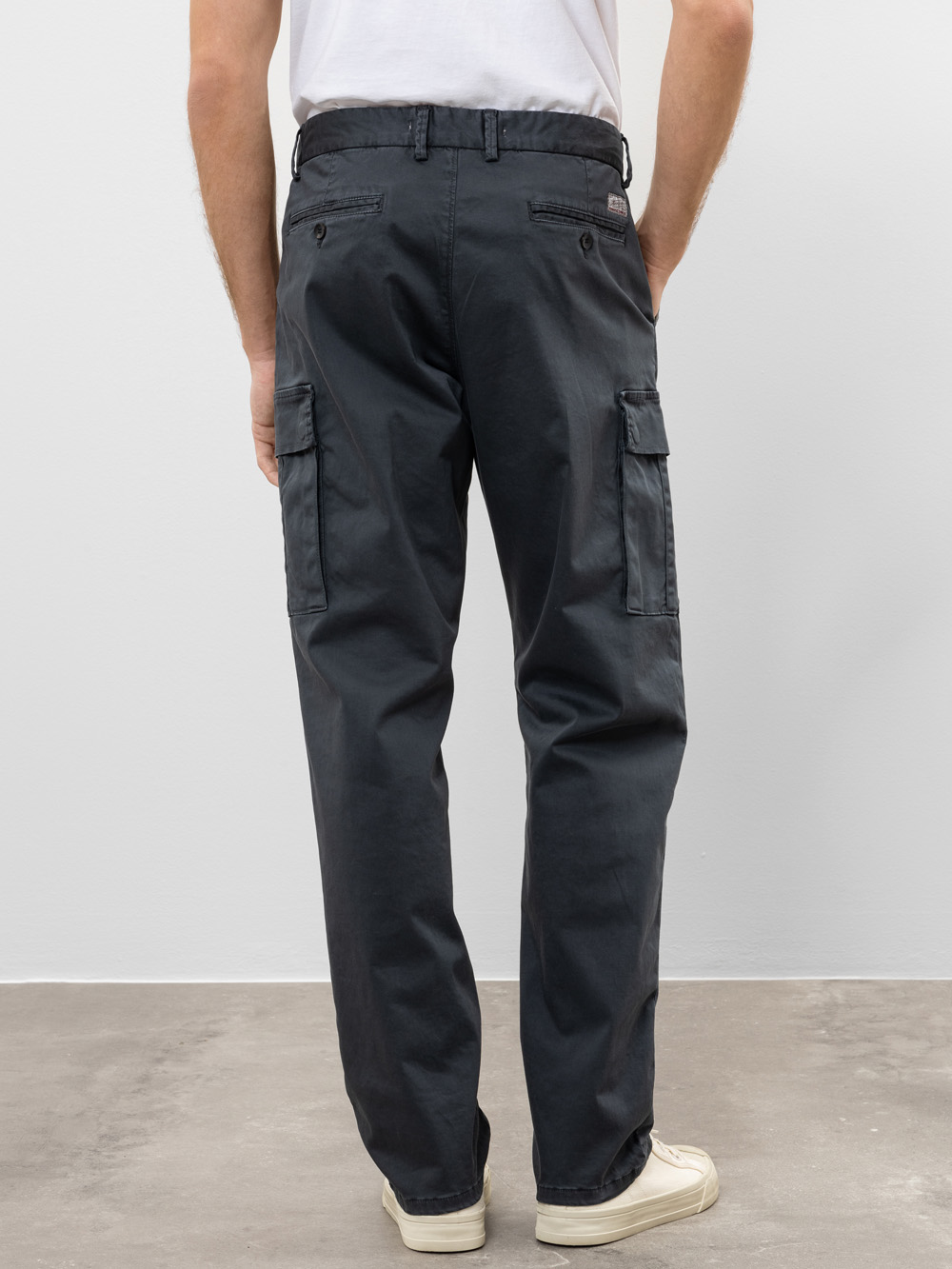 Modell Clifford Cargohose aus Bio-Baumwolle