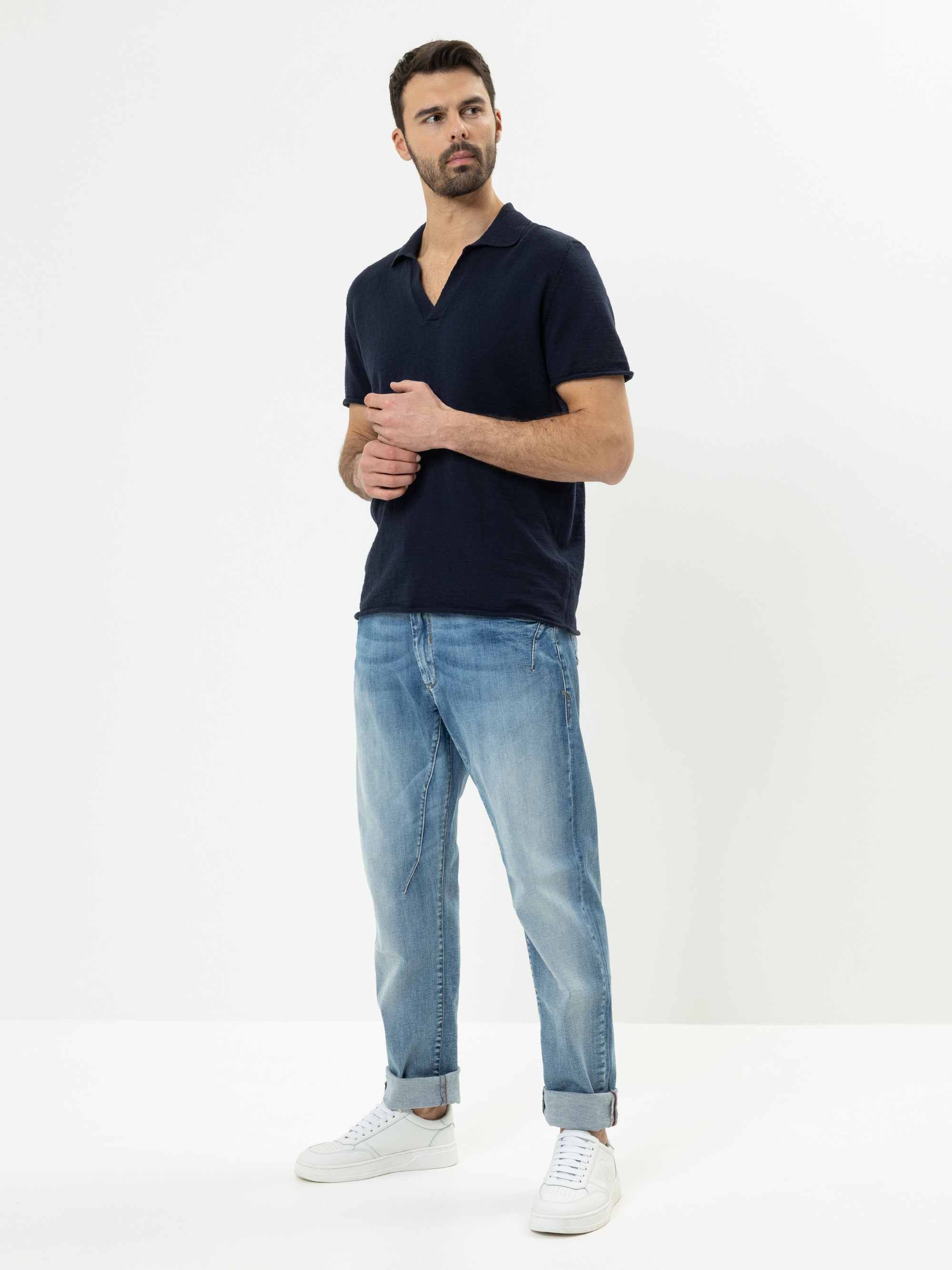 Modell Camper Jeans aus Bio-Baumwolle