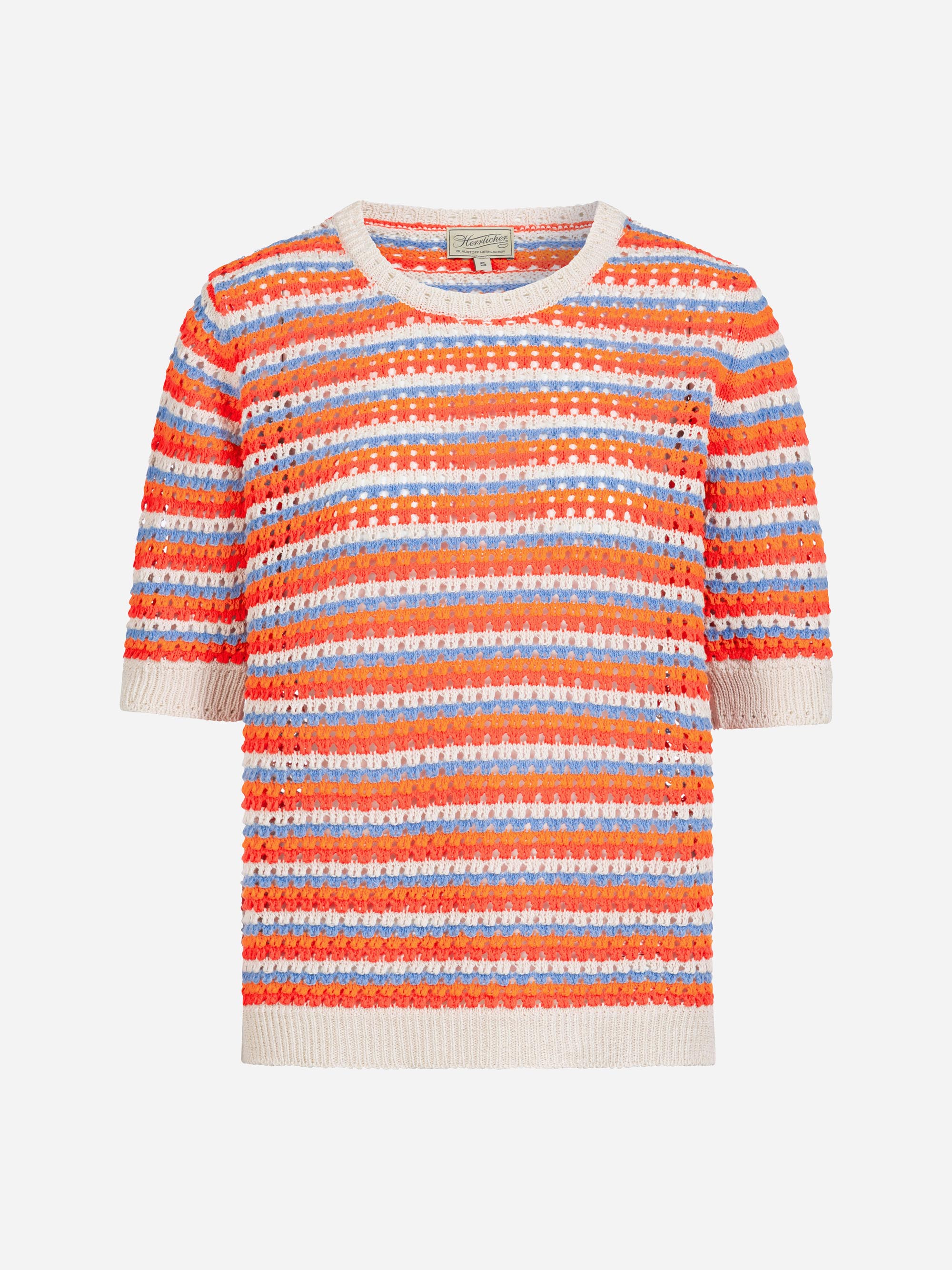 Modell  Laura Ann Lochstrick Pullover