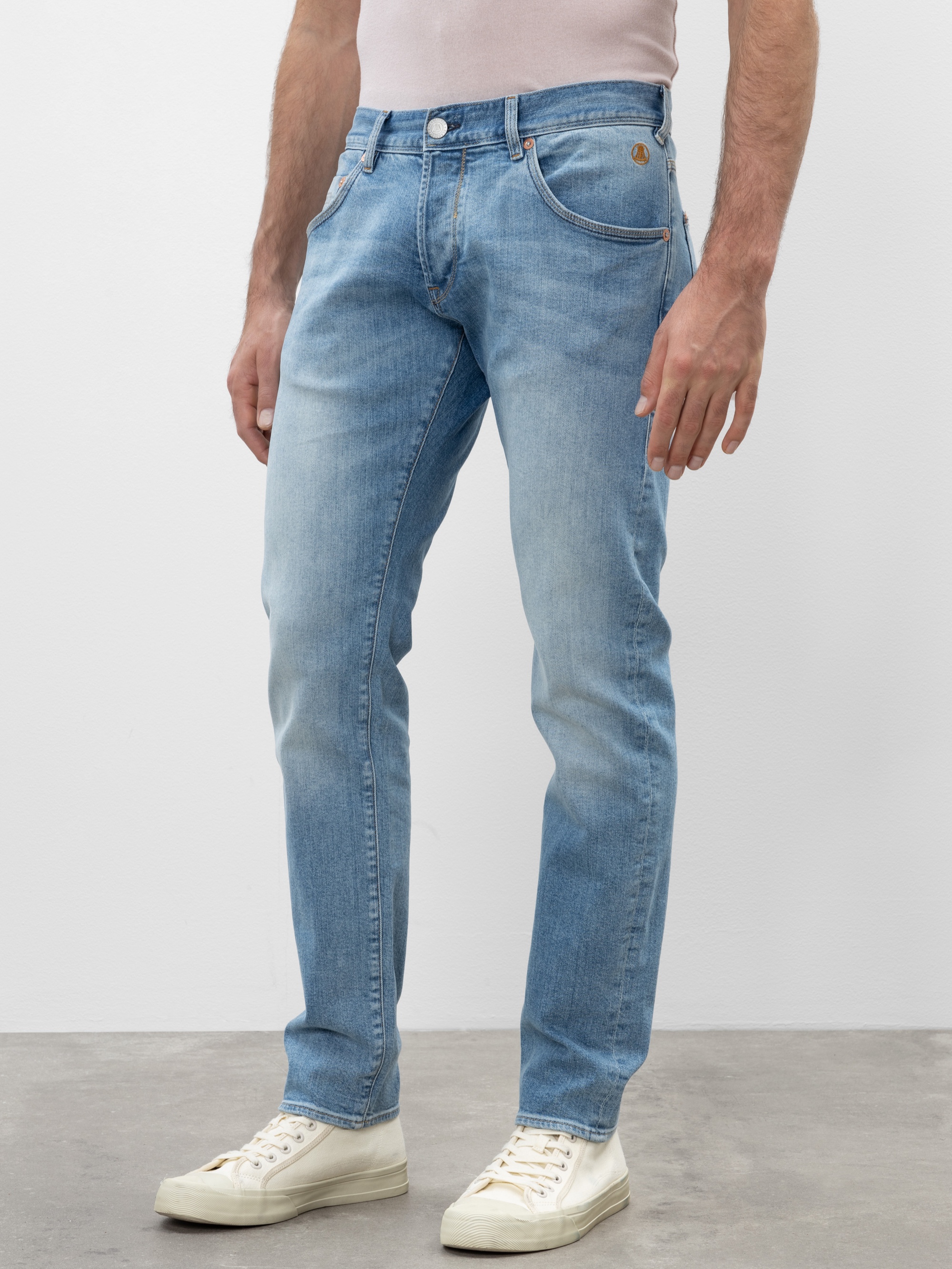 Modell Trade Jeans aus Bio-Baumwolle