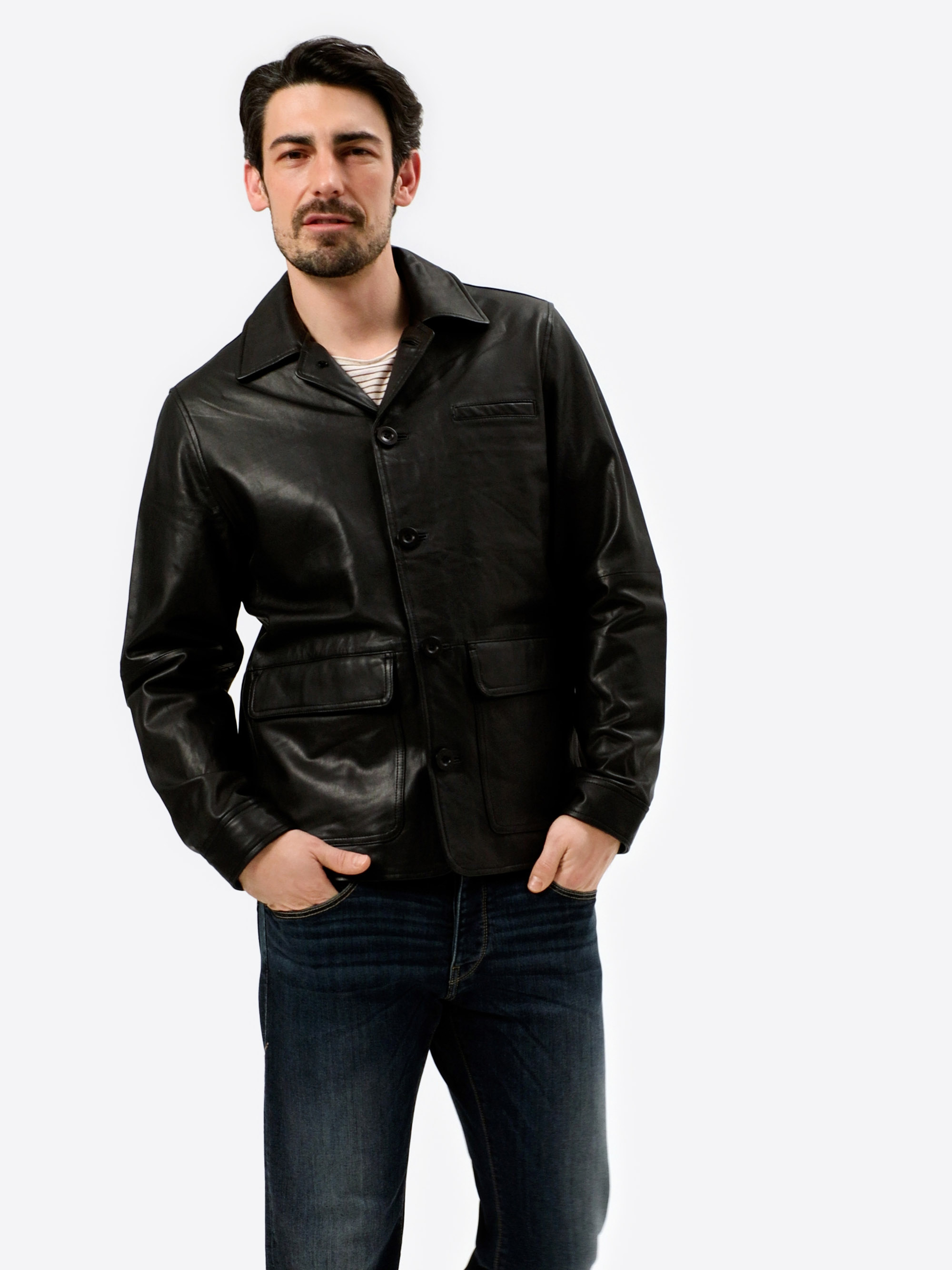 Modell  Leroy Lederjacke