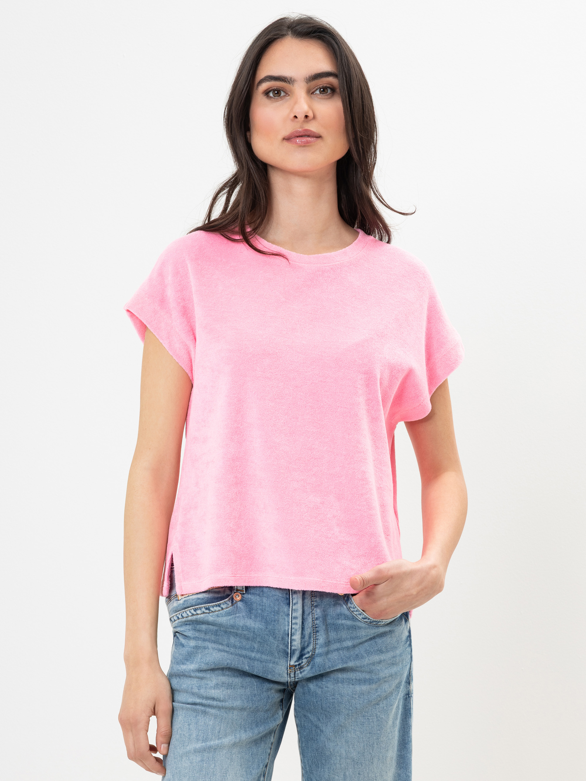 Modell Silvina Frottee T-Shirt