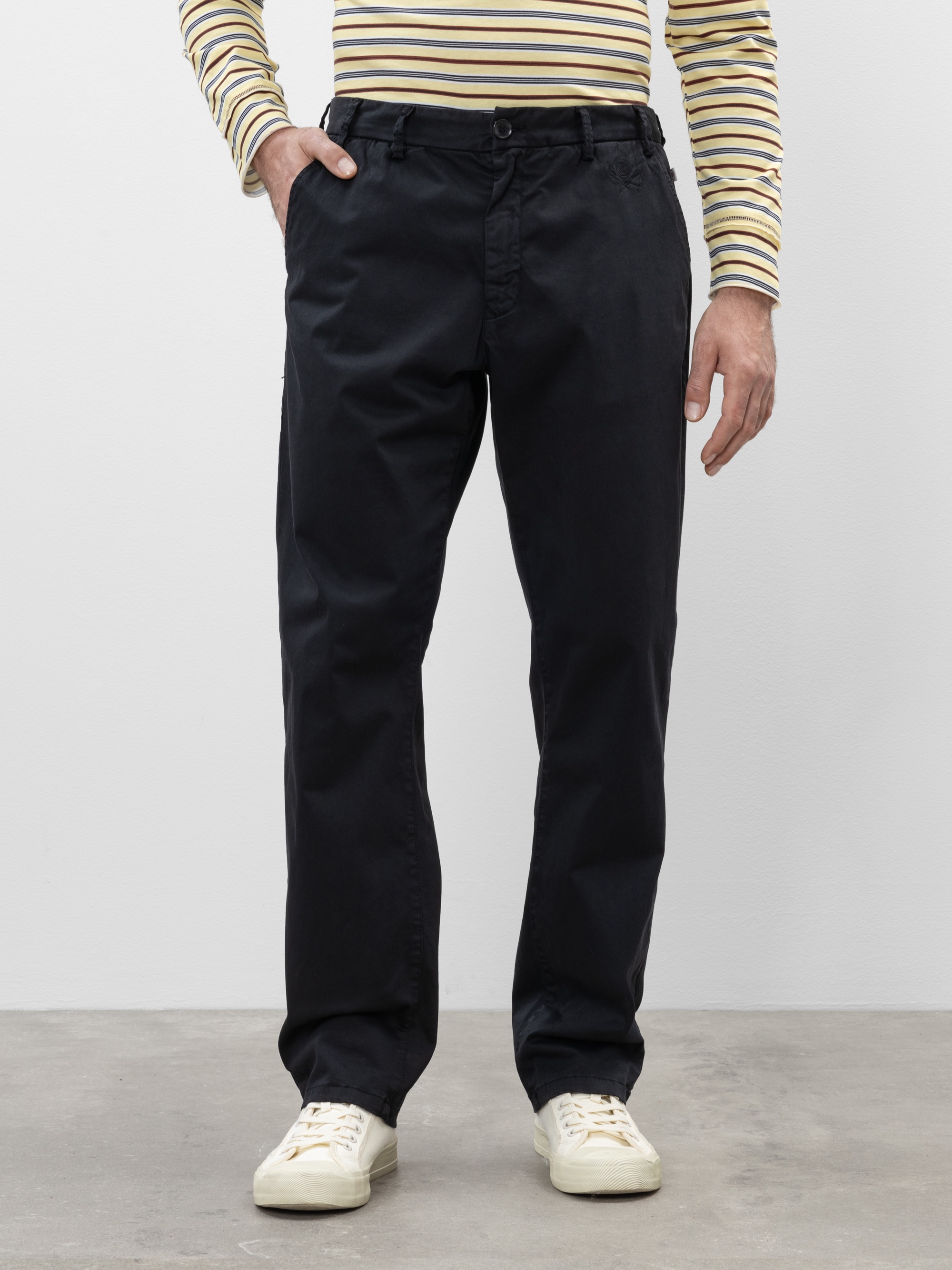 Modell Clifford Hose aus Bio-Baumwolle