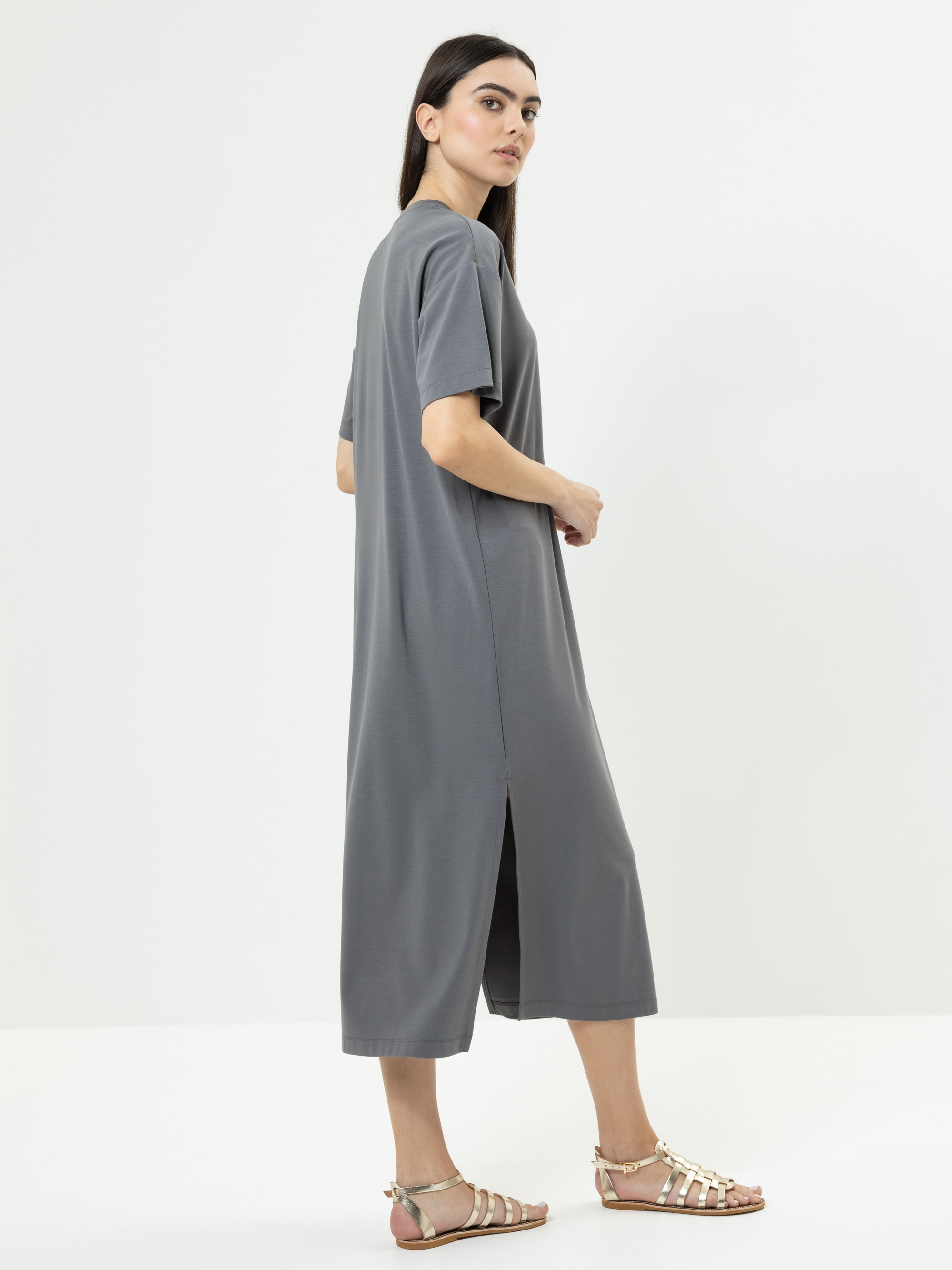 Modell Aliya Jerseykleid