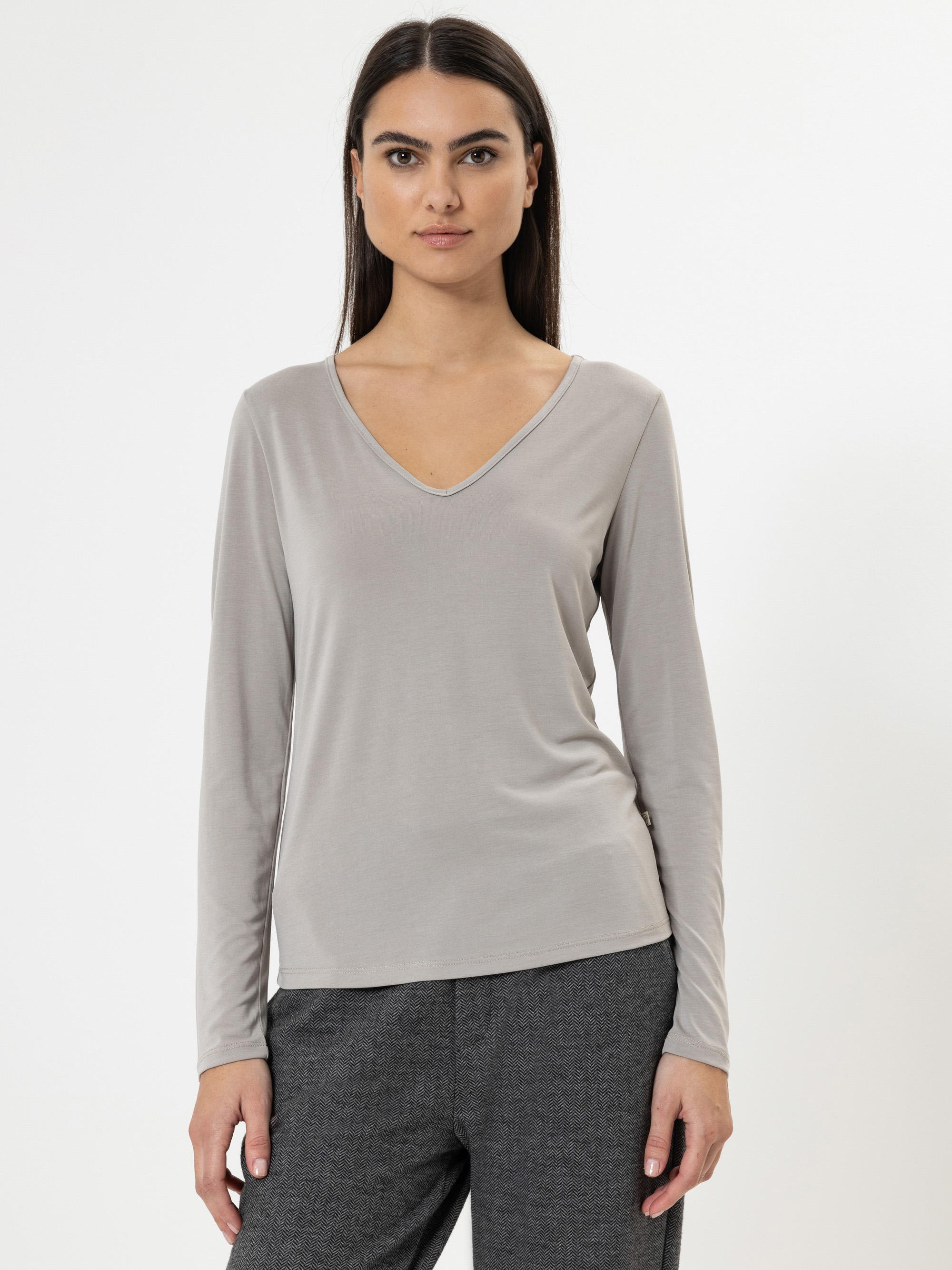 Modell Emmeline Langarmshirt aus Modal