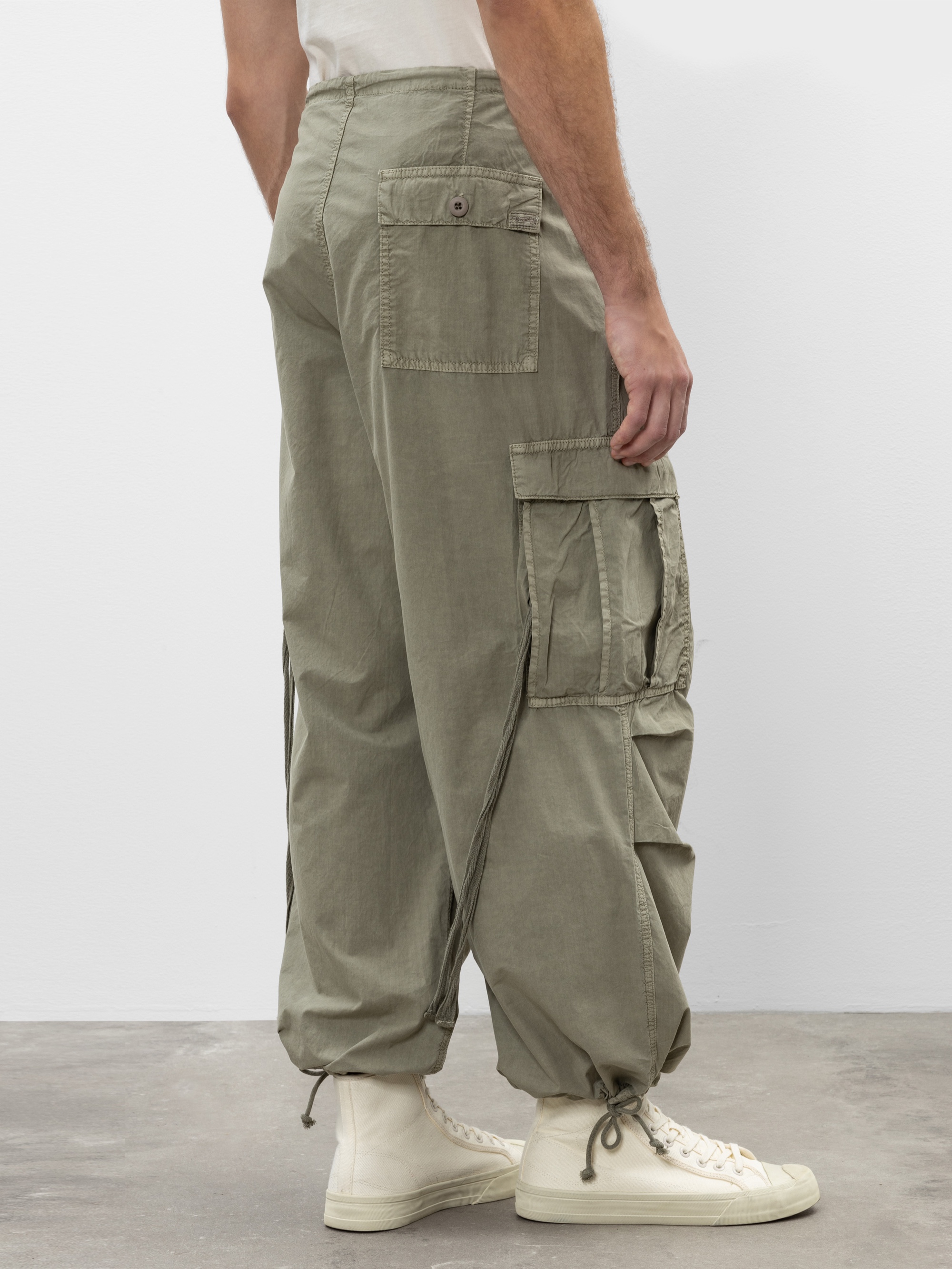 Modell Rowan Cargo Hose
