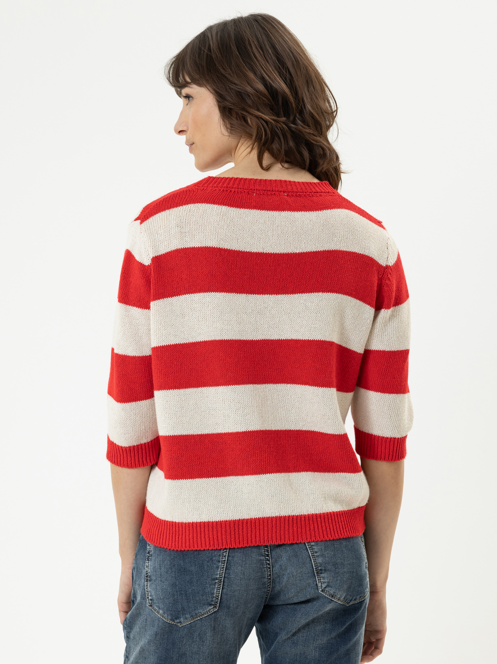 Modell Yamie Kurzarmpullover