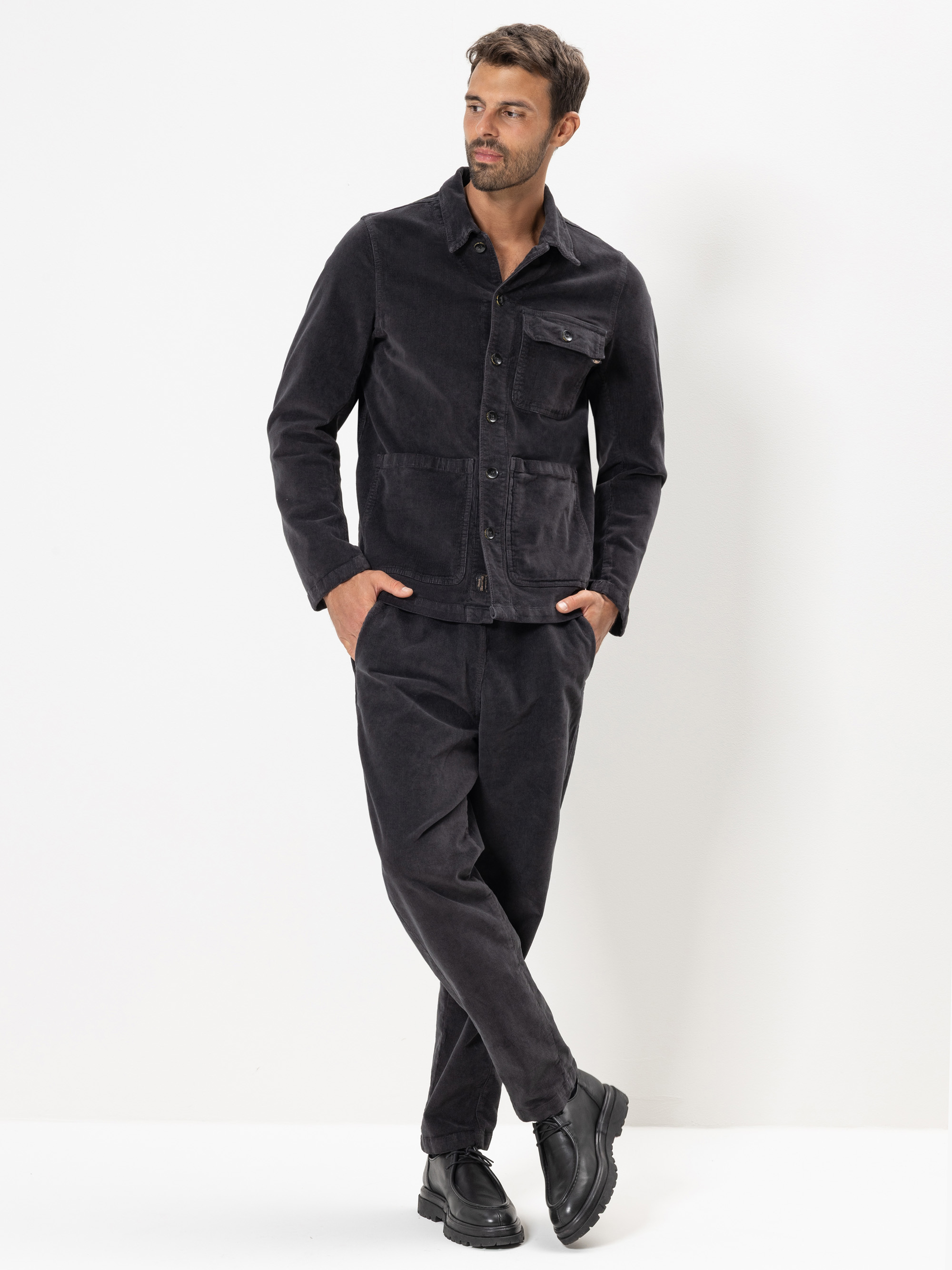 Modell  Bunchy Workerjacke aus Cord