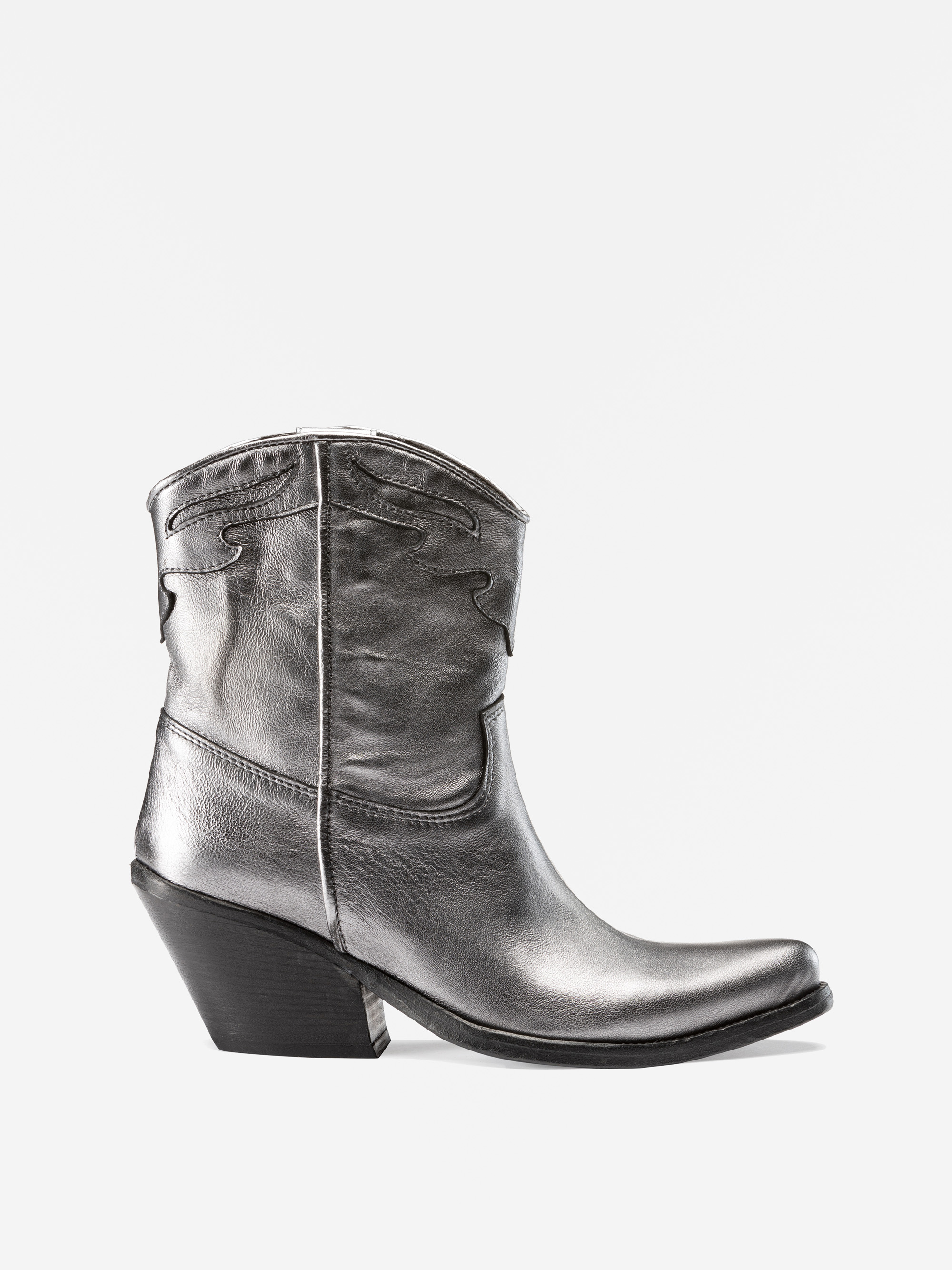 Modell The Snap Pea Westernboots mit Zierstepp